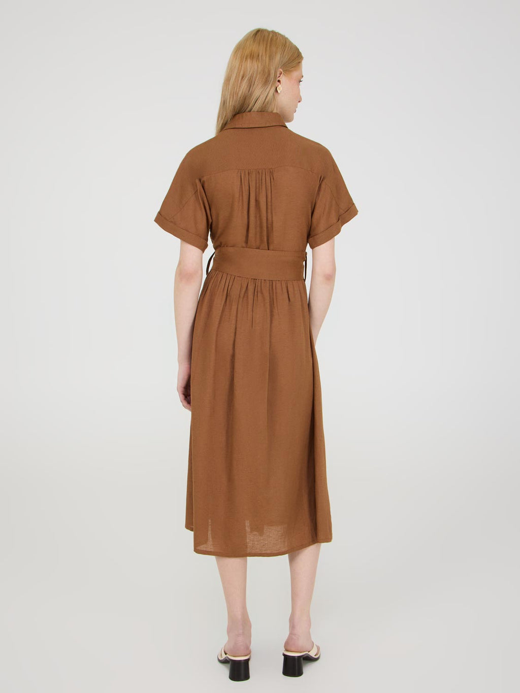Robe chemise à manches chauve-souris en lin mélangé