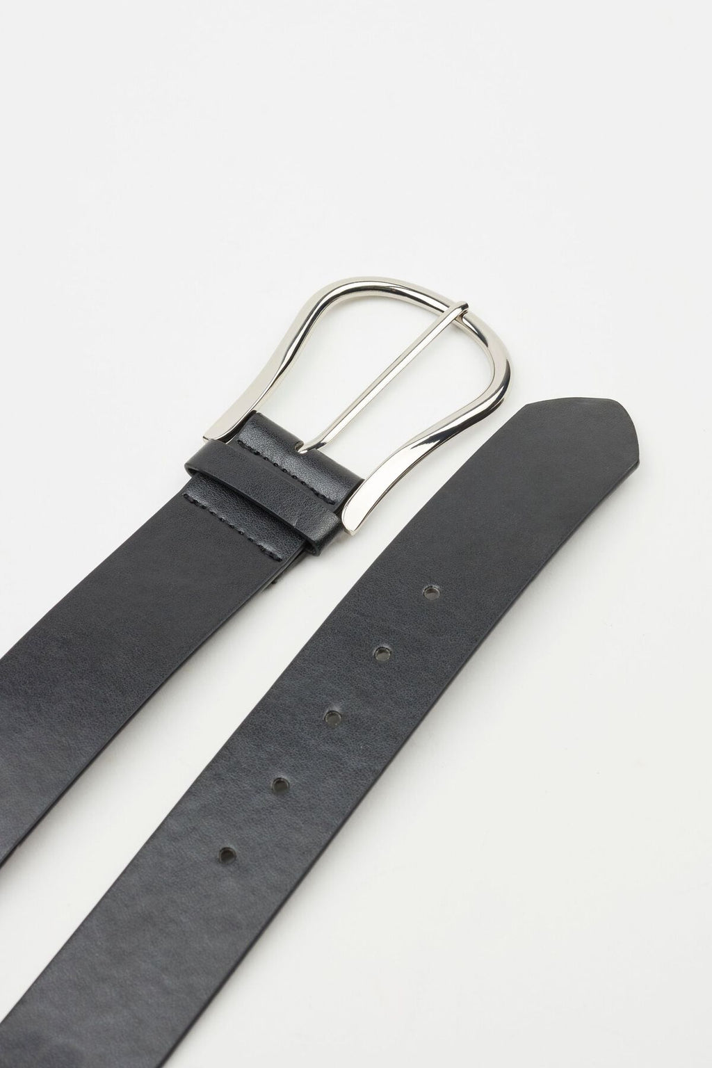 Wide Oval Waist Belt