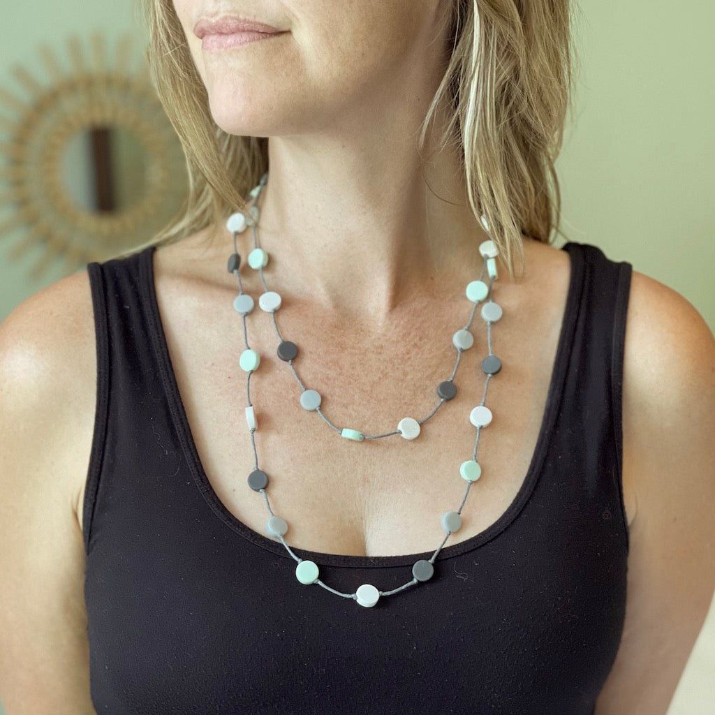 Simple Resin Disc Necklace