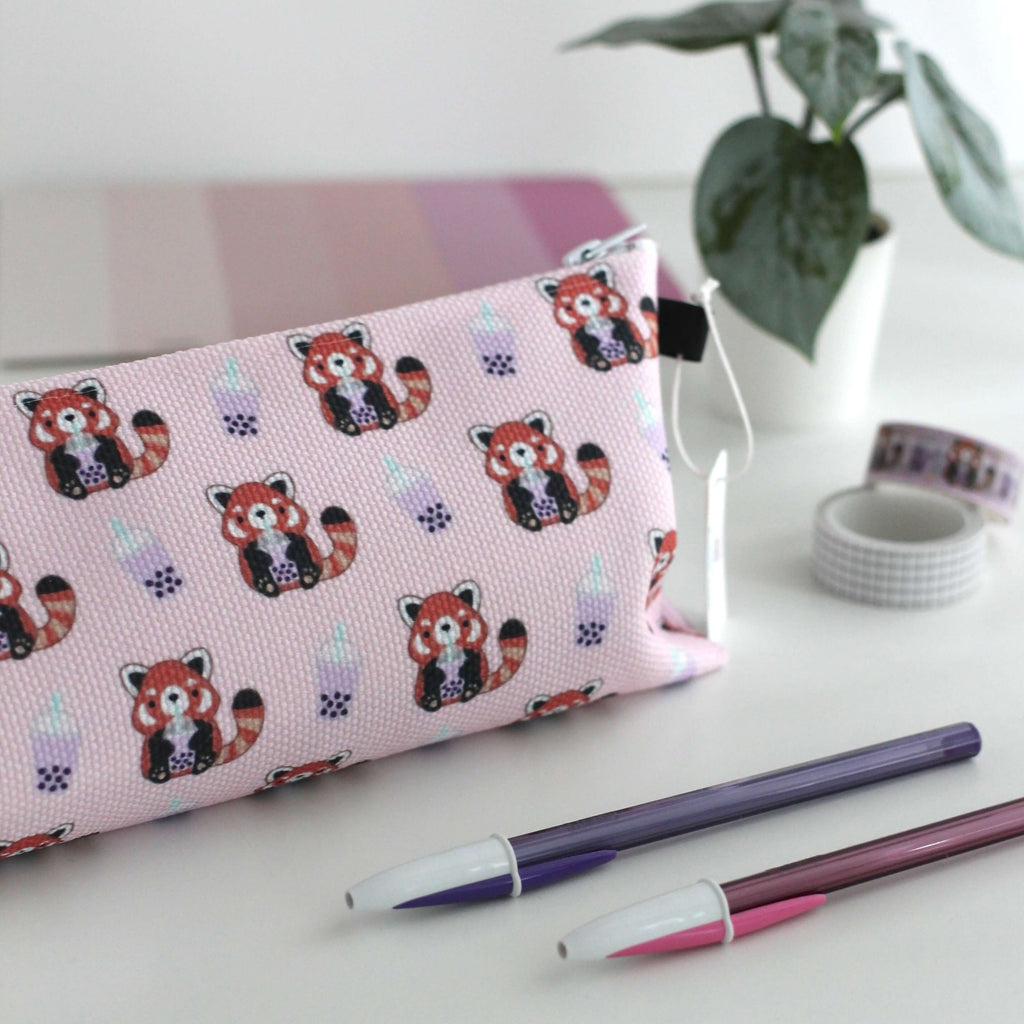 Trousse à crayons/pochette zippée Pandas roux avec thé aux perles