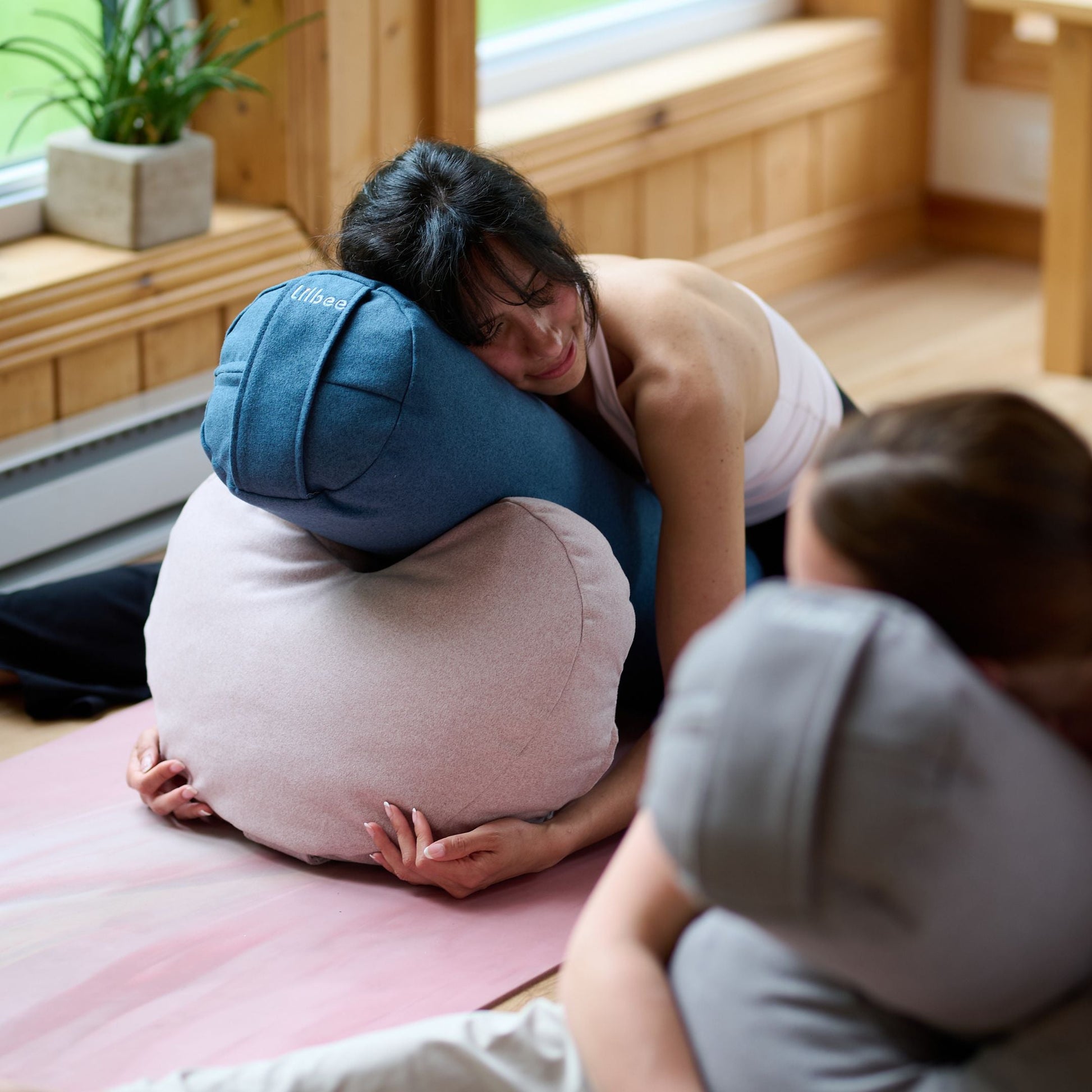Round Yoga Bolster