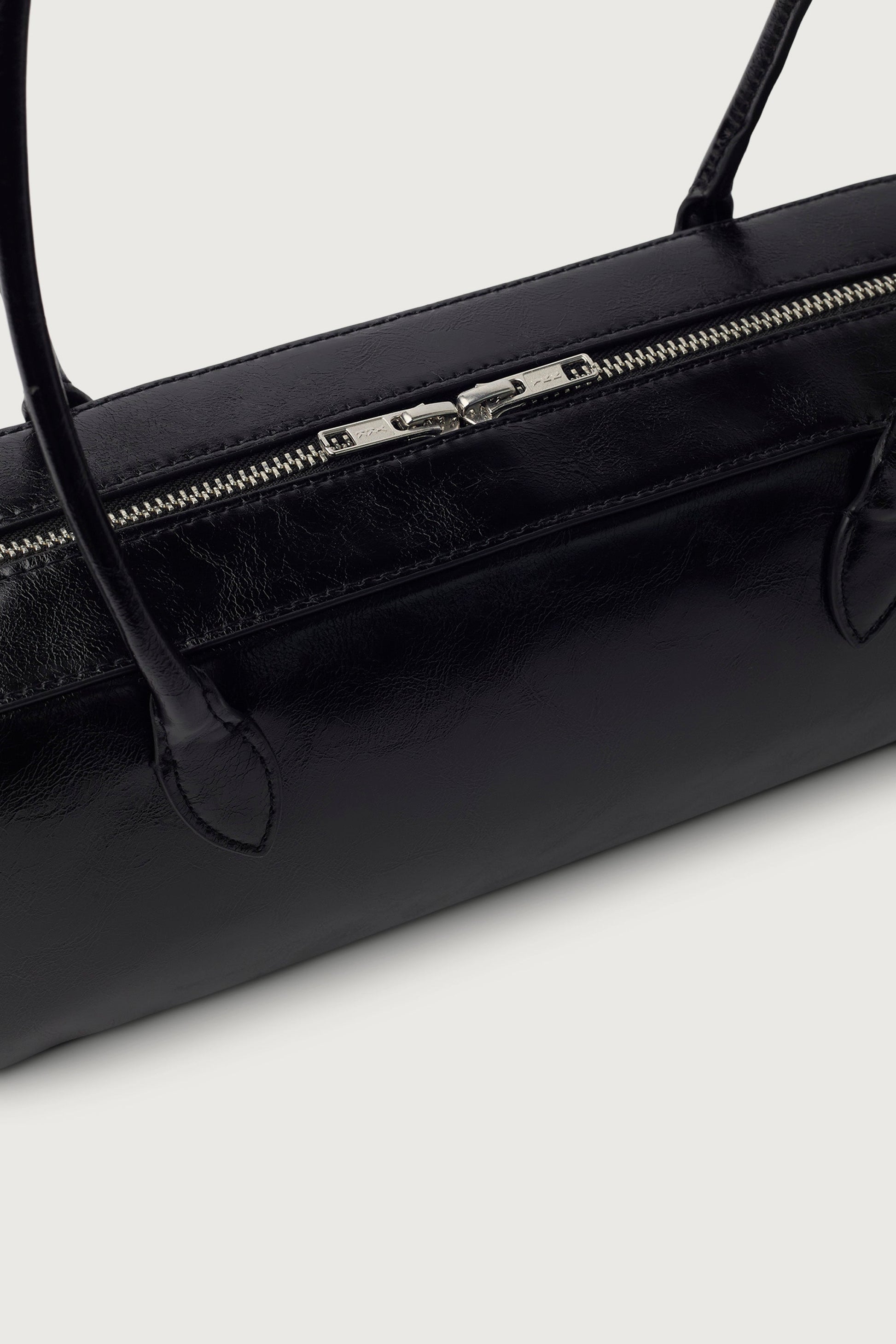 SAC À BANDOULIÈRE AVEC POIGNÉE SUPÉRIEURE