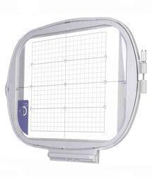 Brother - SA446C - Cadre à broder, quilt lg (200 x 200 mm) (8" x 8")