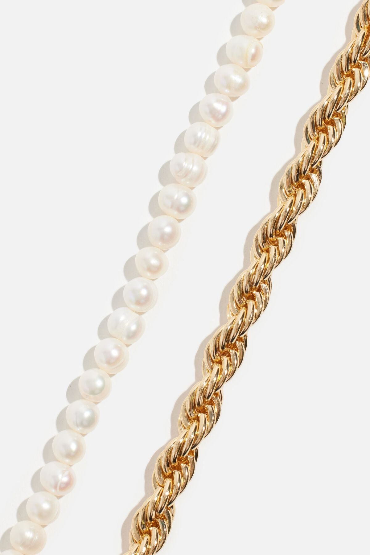 Lot de 2 colliers torsadés en corde et perles