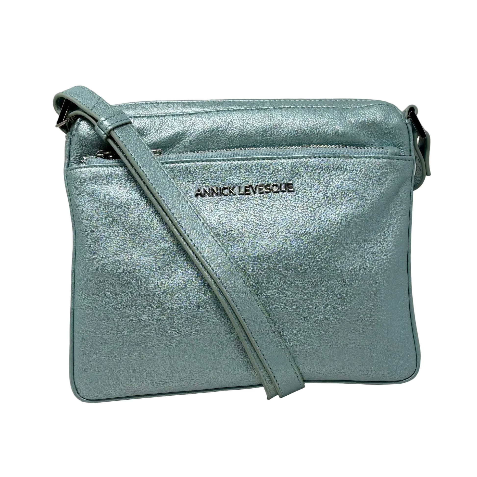 Sky Blue Shoulder Bag | Gisèle Petit
