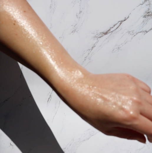 Huile corporelle scintillante bronze