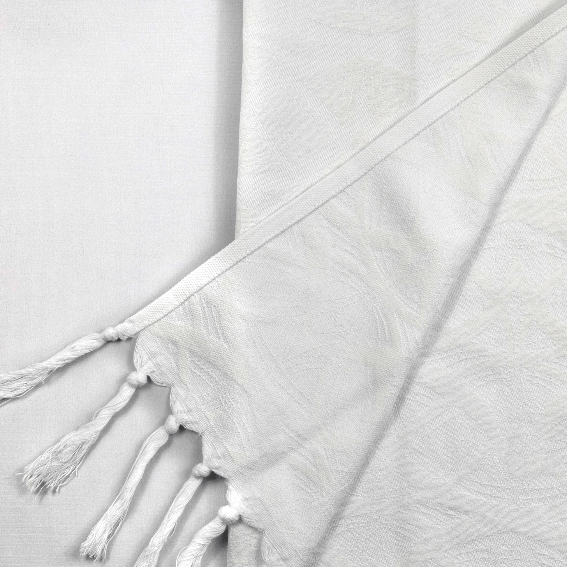 Turkish Towels Canada | Set in White