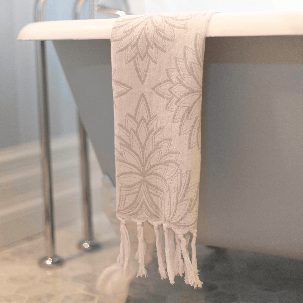 Turkish Towels Canada | Hand Towel | Grey + White