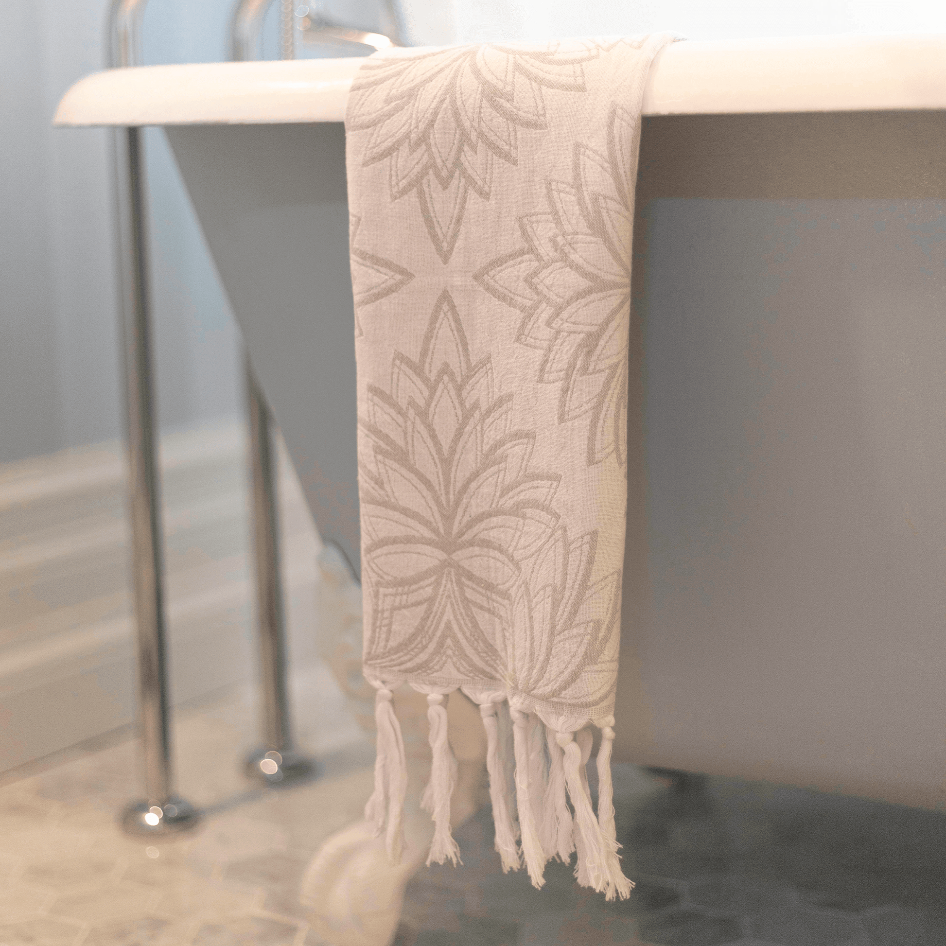 Turkish Towels Canada | Hand Towel | Grey + White