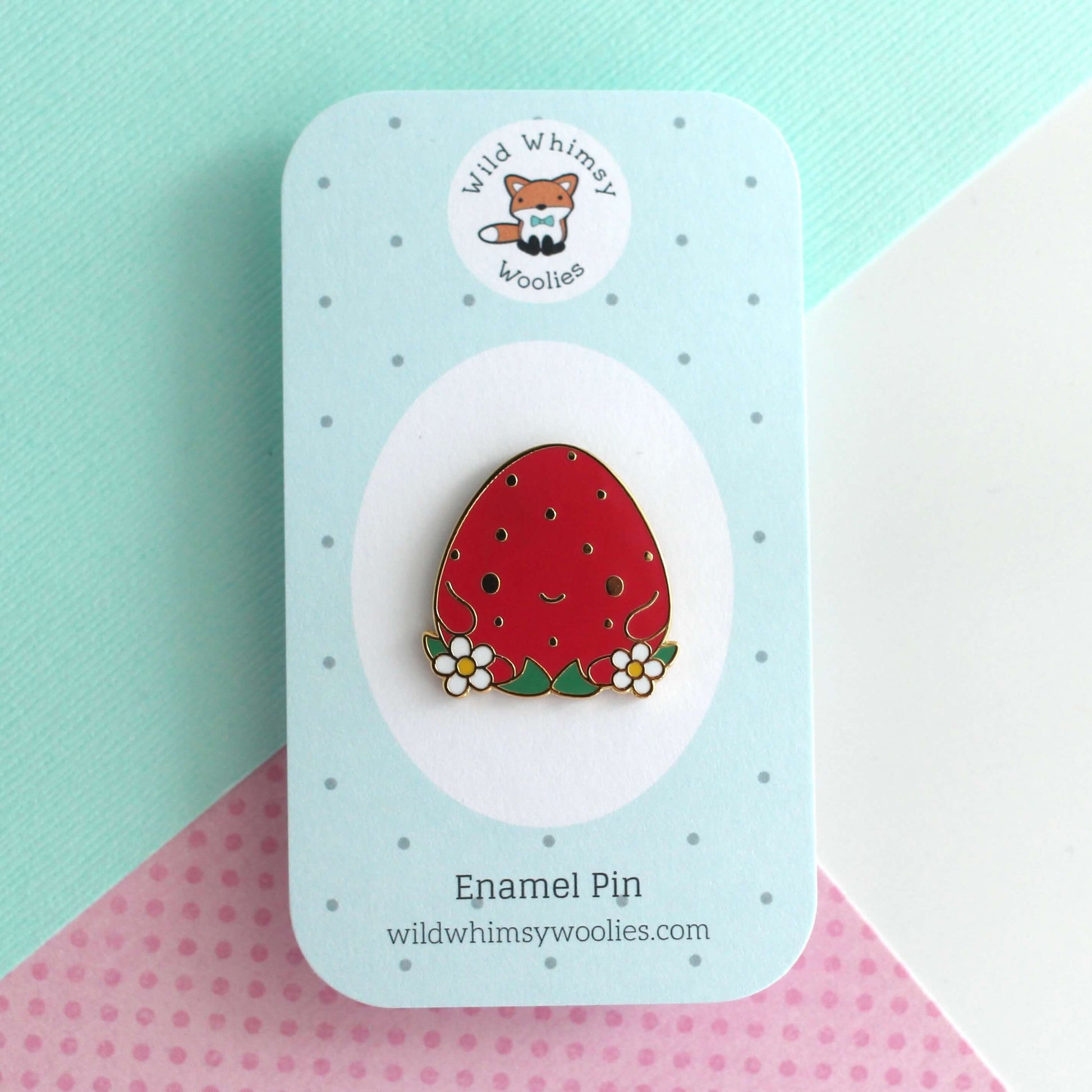 Broche émaillée Happy Strawberry