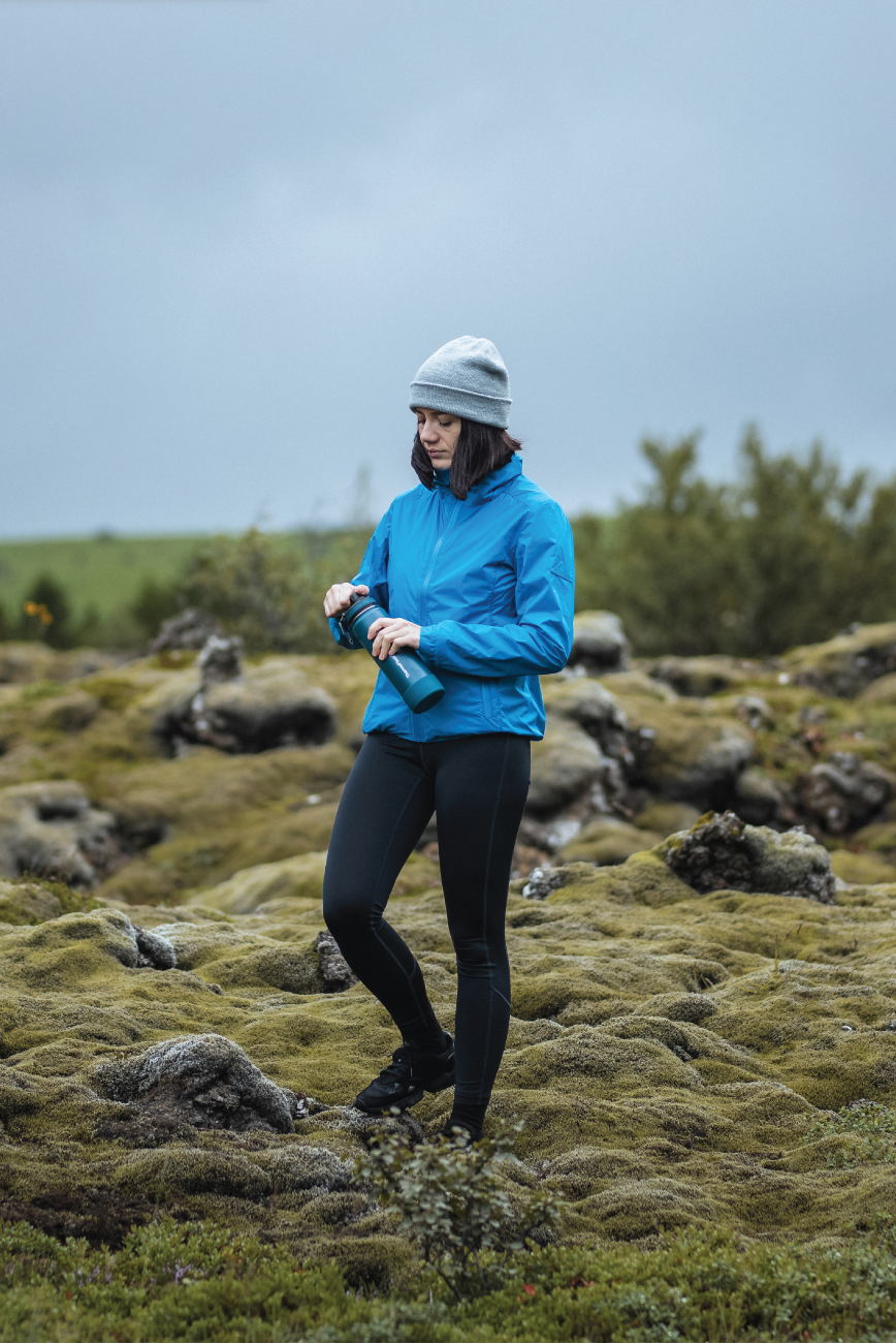 FORILLON | WOMEN'S VEGAN DOWN (RECYCLED) SHORT PUFFER JACKET, MAPLE