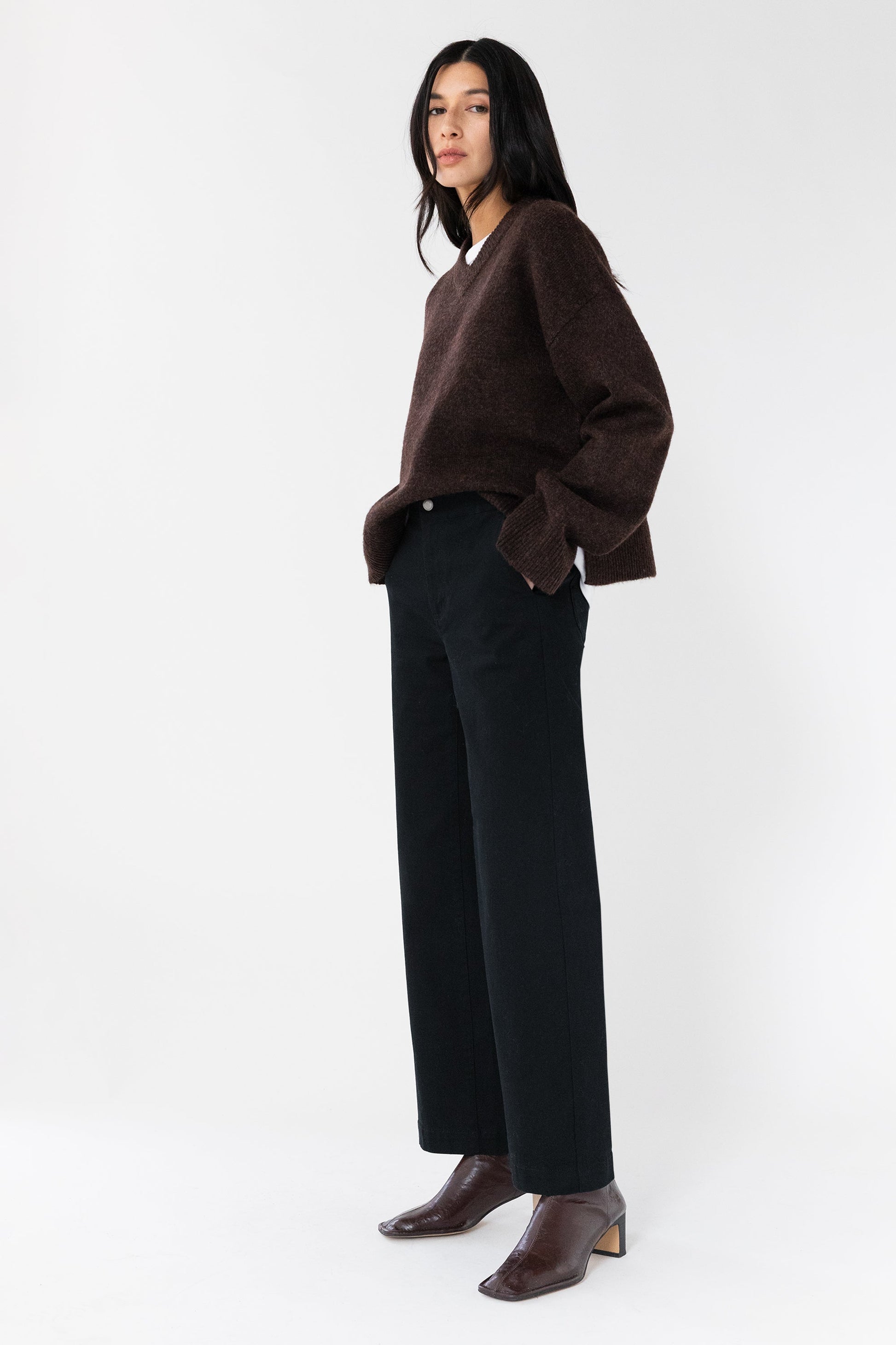 PANTALON LARGE EN SERGÉ LONGUEUR RÉGULIÈRE