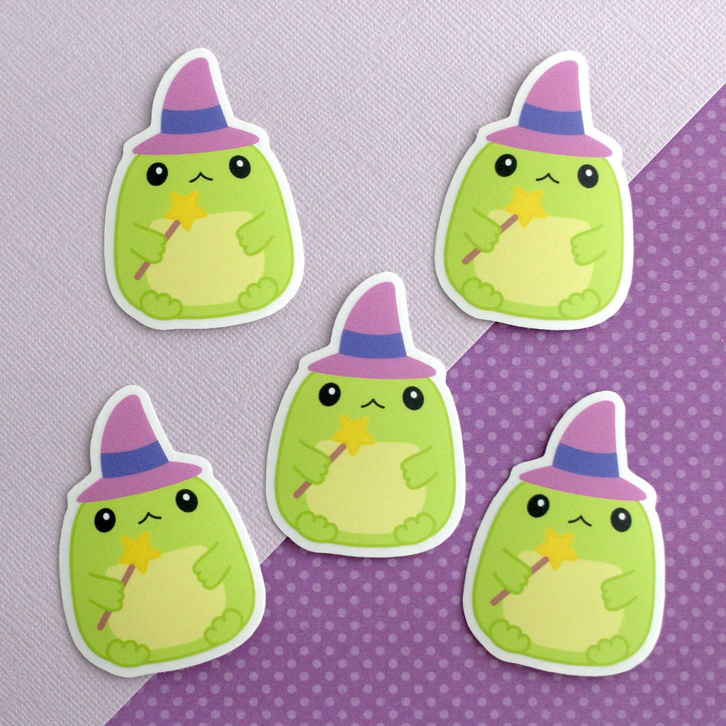 Autocollant en vinyle transparent « Crapaud Sorcière » – Autocollant grenouille verte magique