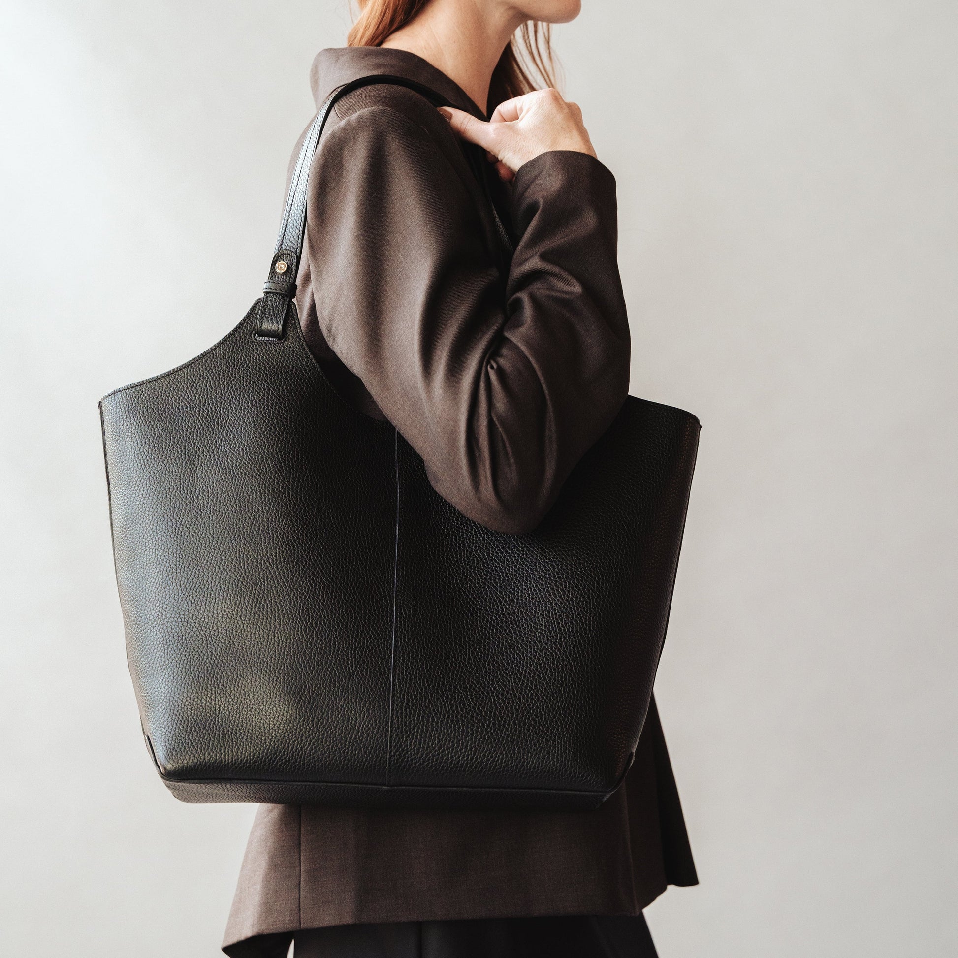 The Lisboa Tote + Laptop Sleeve Set Black