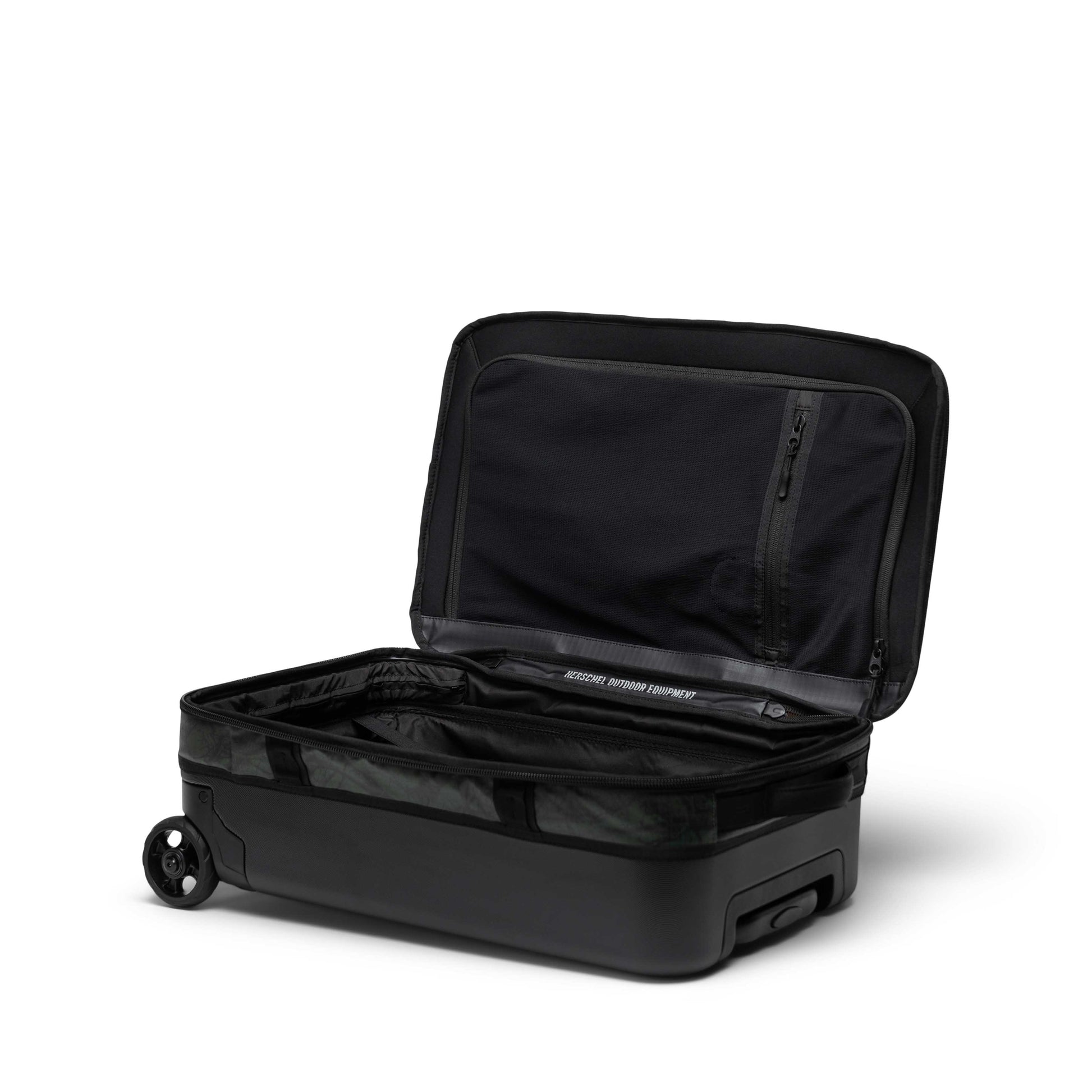 All Season Hybrid Roller Bag | Large Carry On - 41L