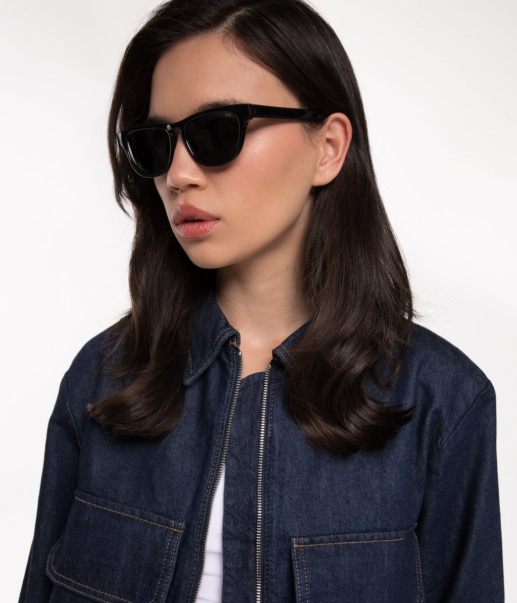 Lunettes de soleil Wayfarer noires MAXI