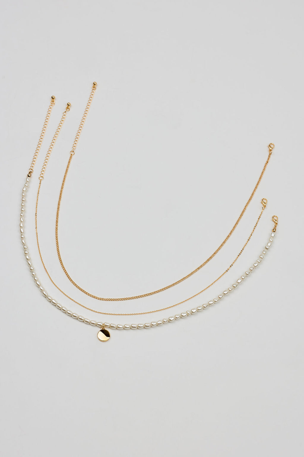 Ensemble de 3 colliers de perles et de chaînes