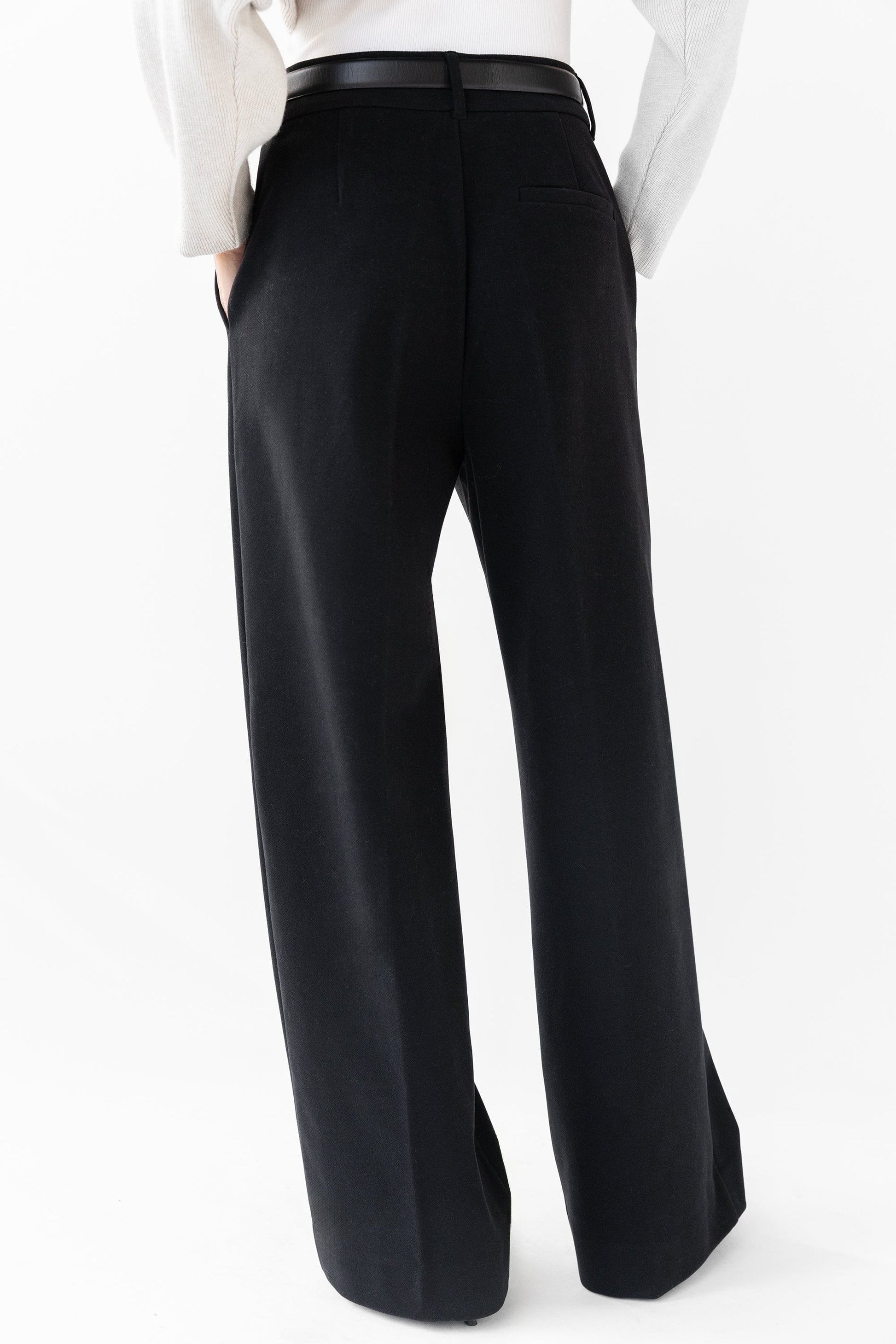 PANTALON À JAMBES LARGES