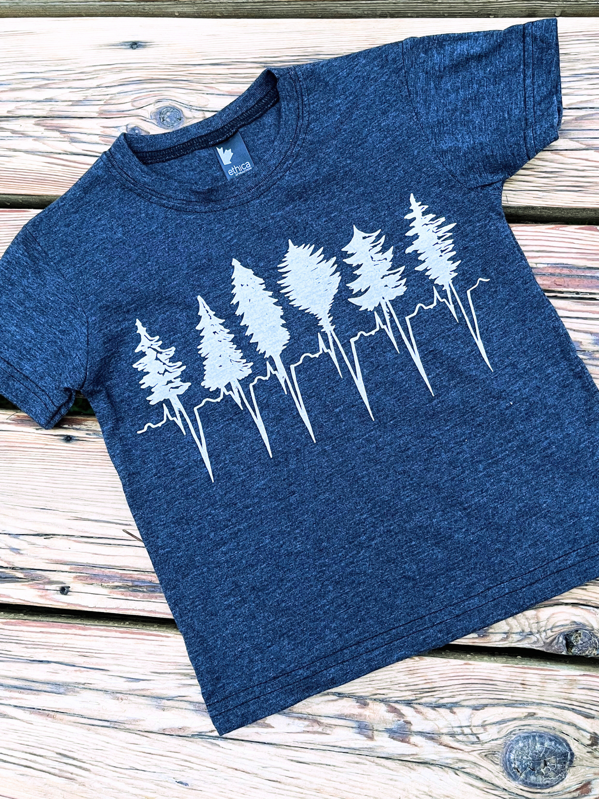 LITTLE TREELINE - Kids Eco Tee - Charcoal