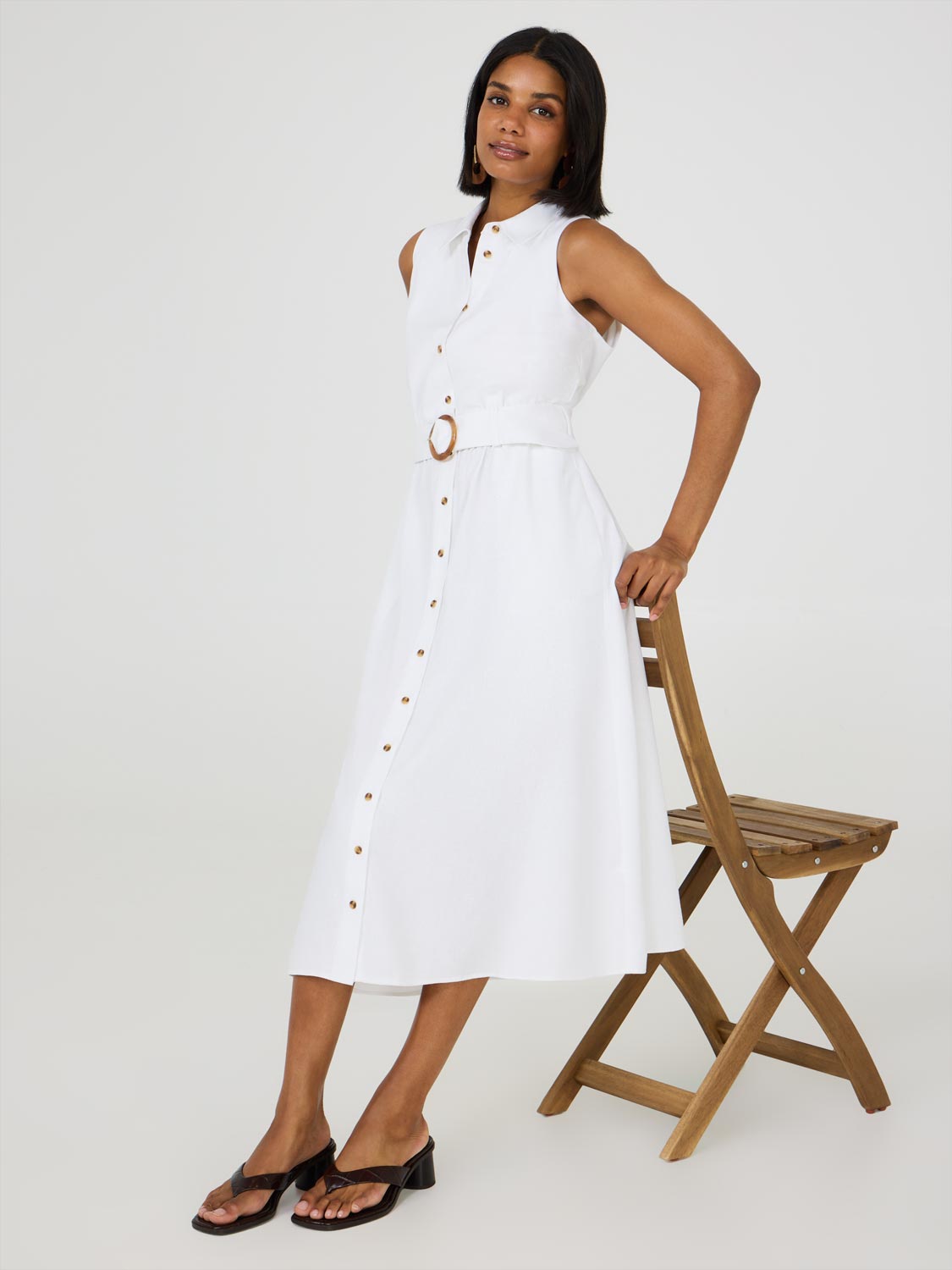 Robe chemise mi-longue sans manches en lin