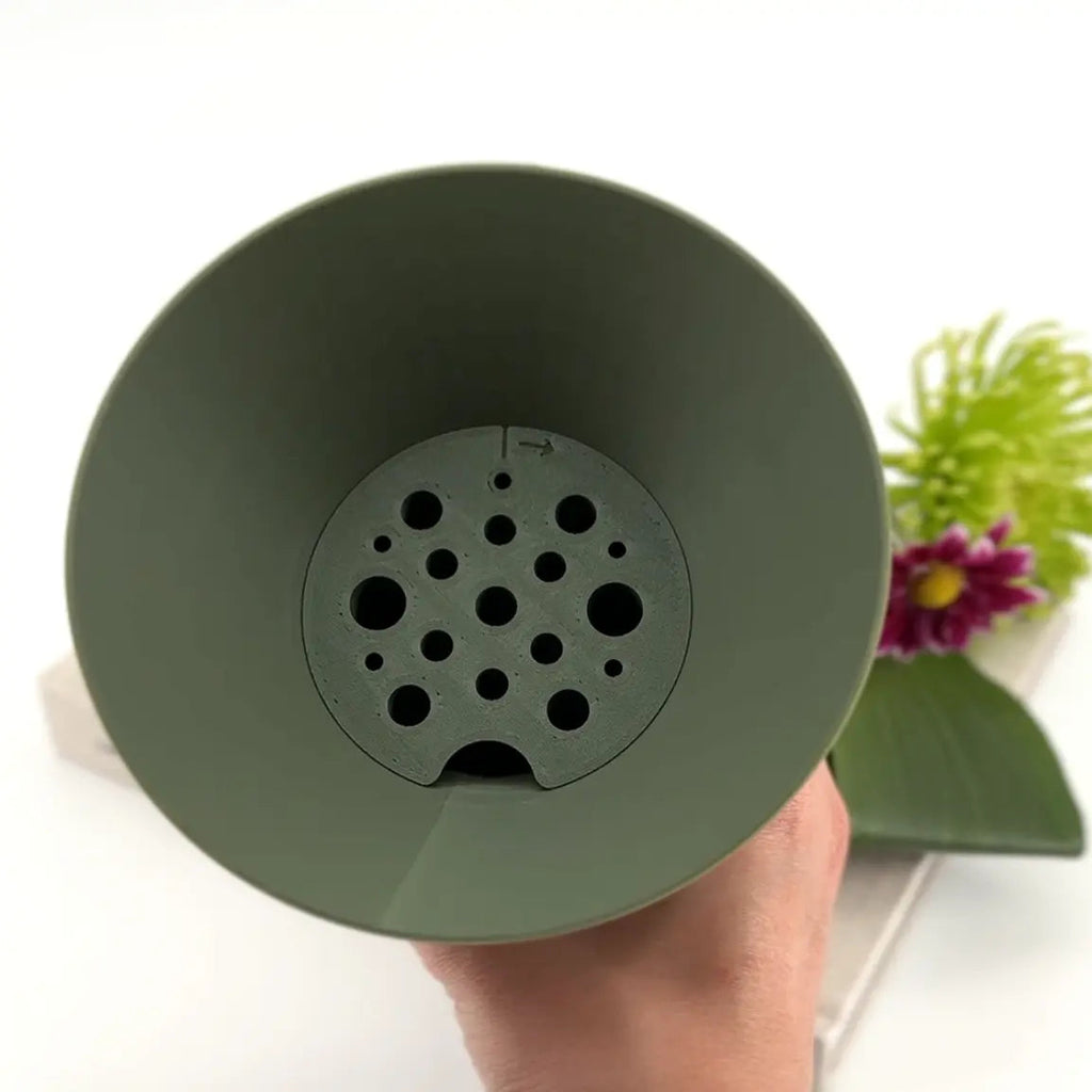 LOTUS Vase Small