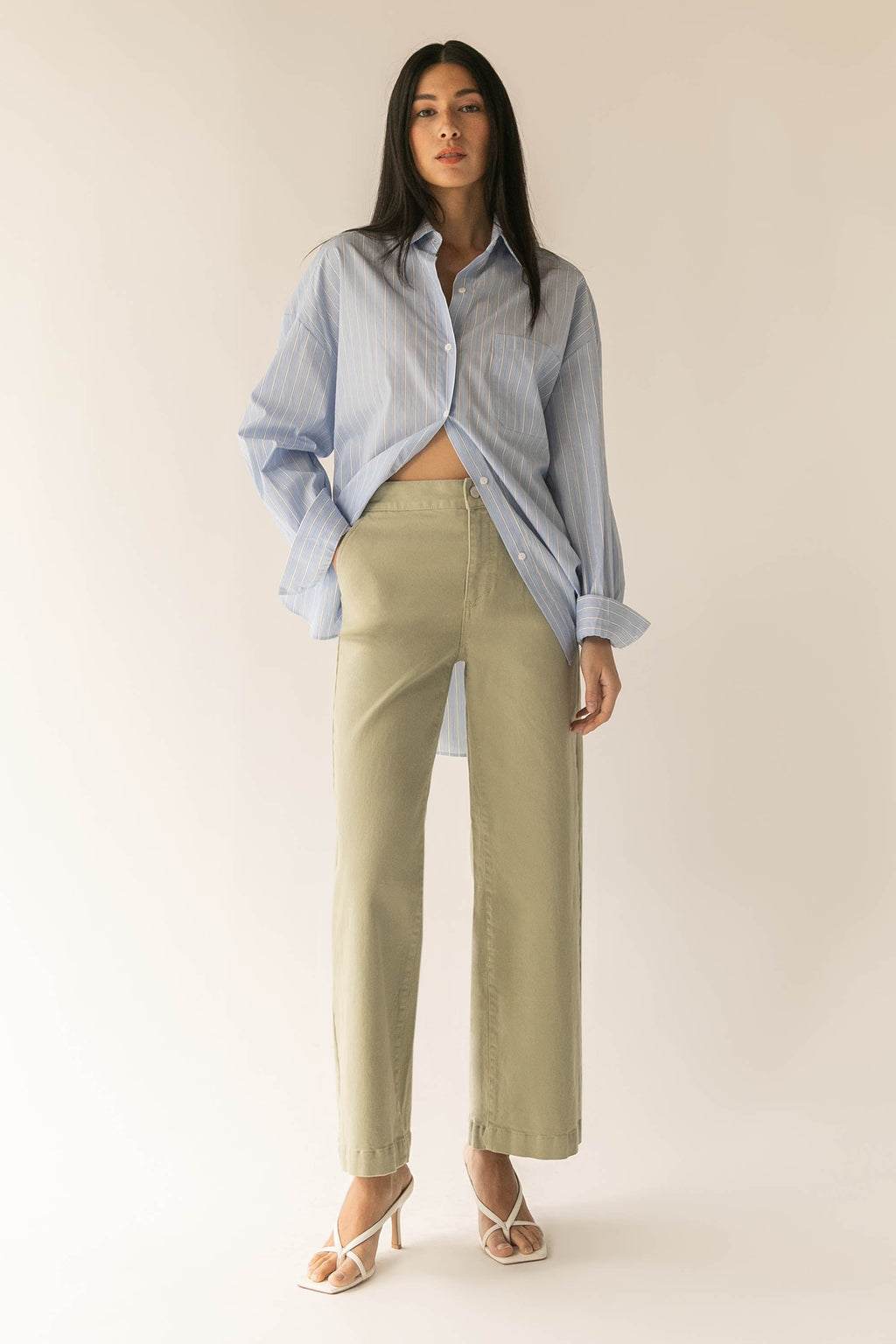 PANTALON LARGE EN SERGÉ LONGUEUR RÉGULIÈRE