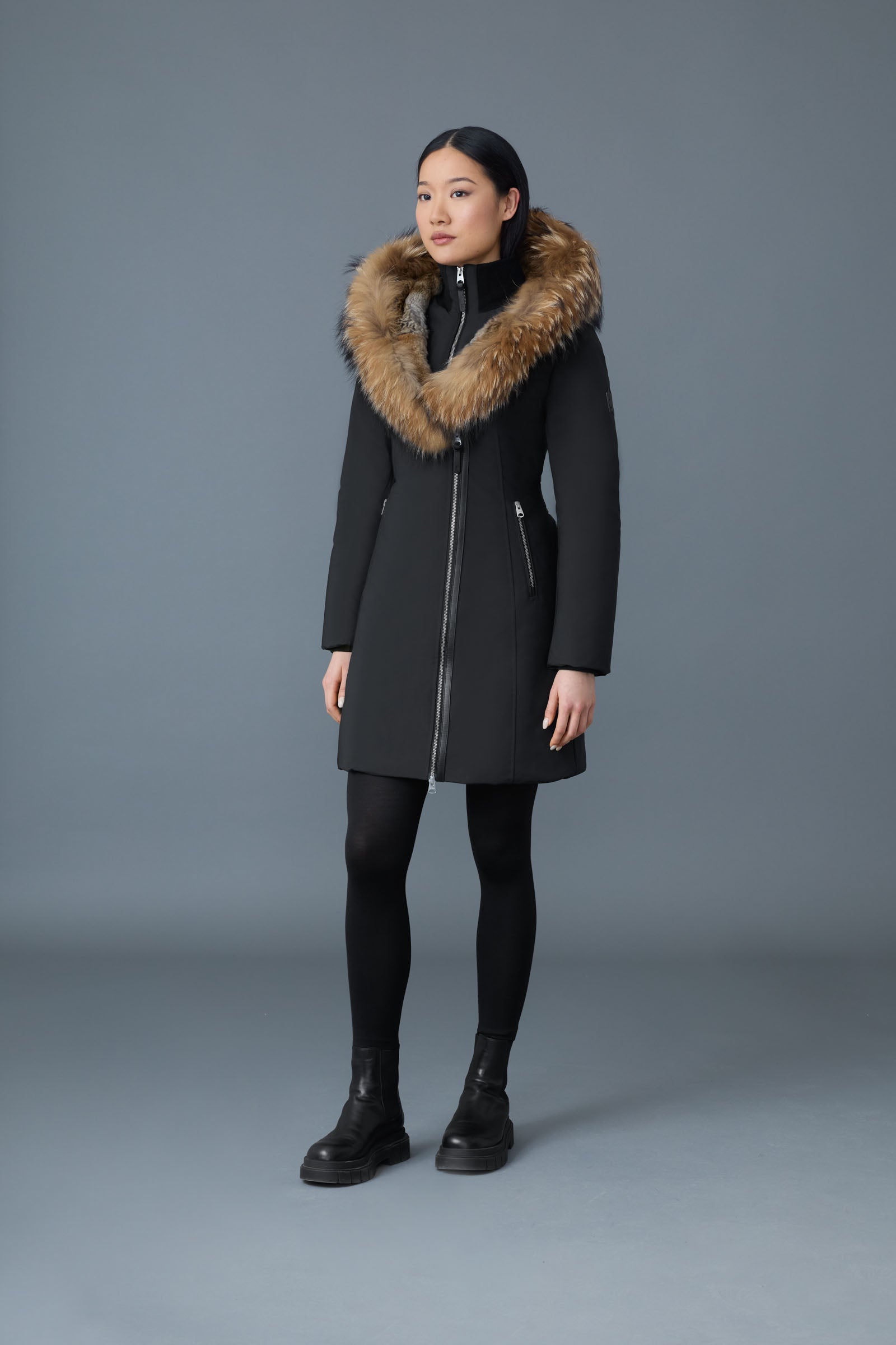 Manteau TRISH Powder Touch avec fourrure naturelle Signature Mackage Collar