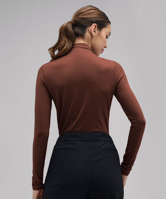 Haut à col montant en laine mérinos pour femme