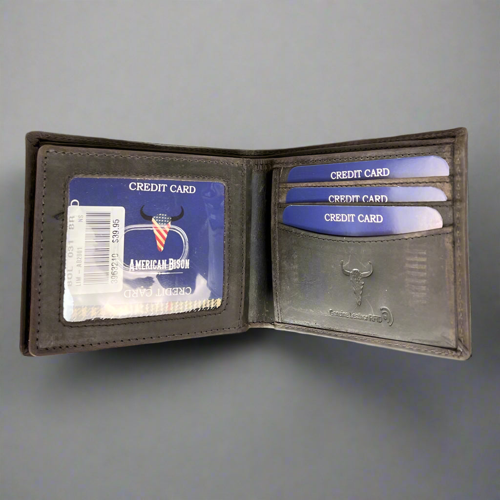 Men’s Cow Leather Mustang Embossed Bifold Wallet