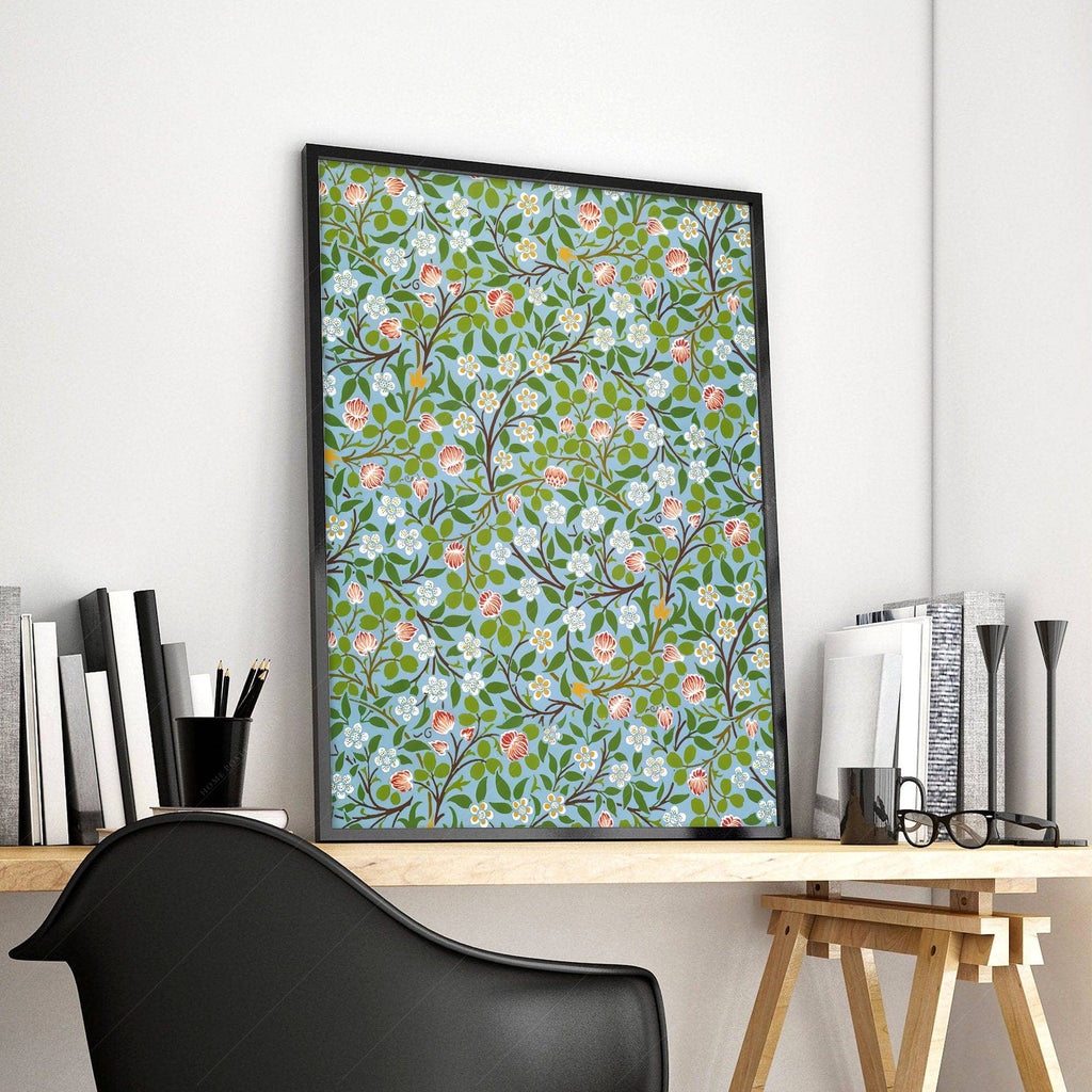 William Morris Clover Floral Pattern Print – Victorian Botanical Wall Art