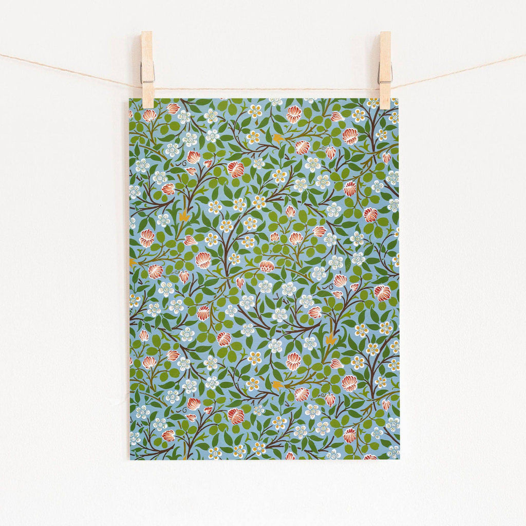 William Morris Clover Floral Pattern Print – Victorian Botanical Wall Art
