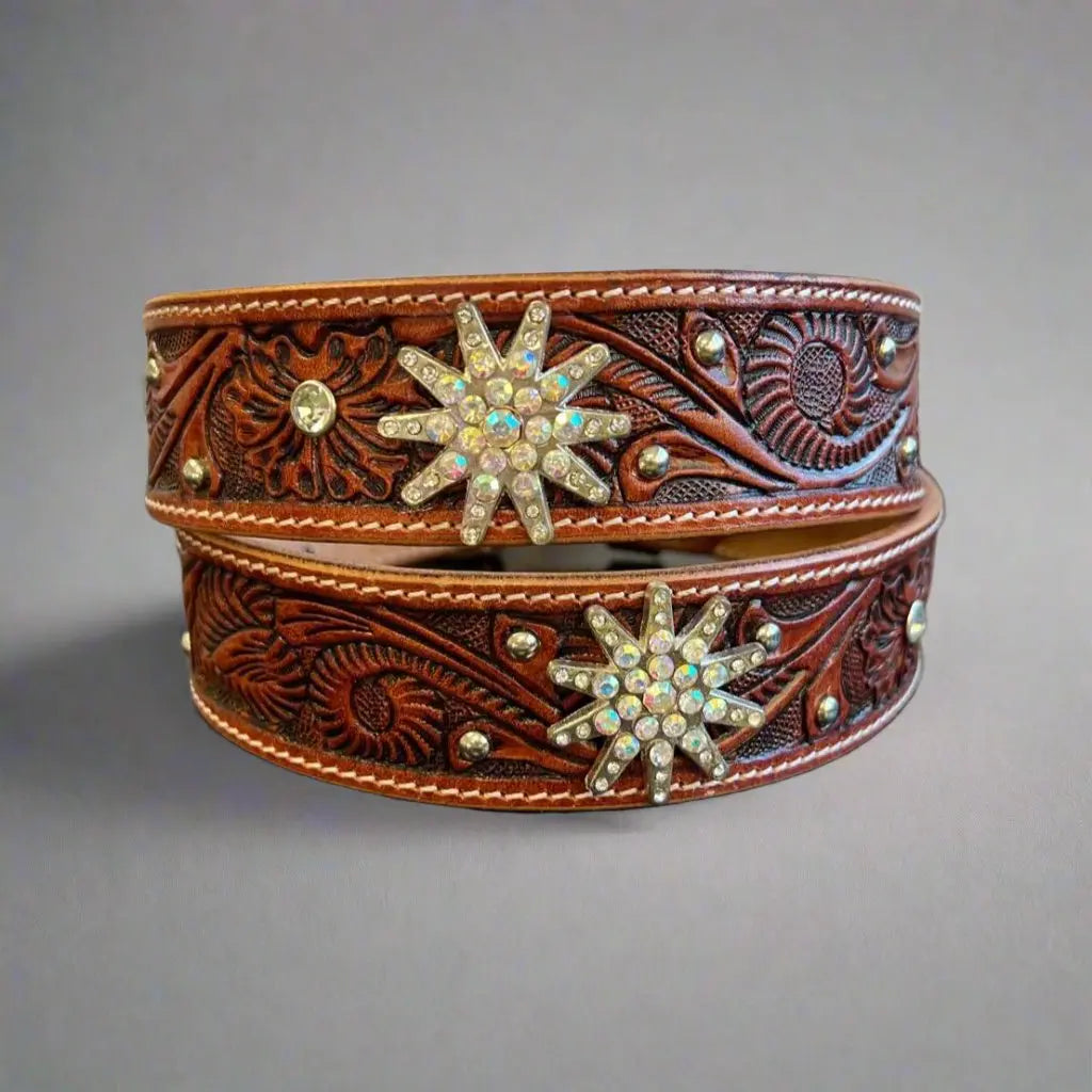 Ceinture western pour femme en cuir gaufré ornée d'étoiles scintillantes