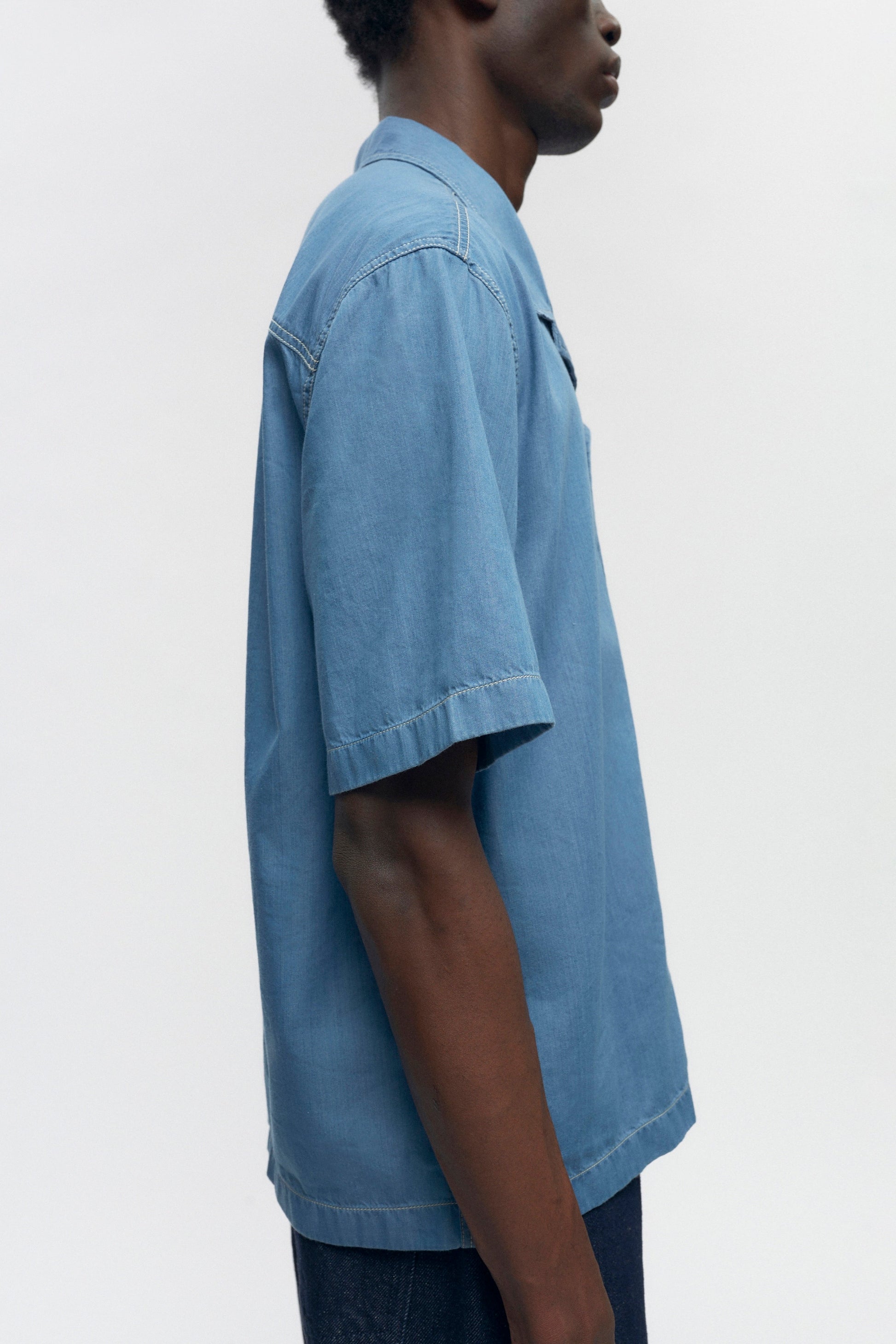 Men’s Chambray Camp Shirt