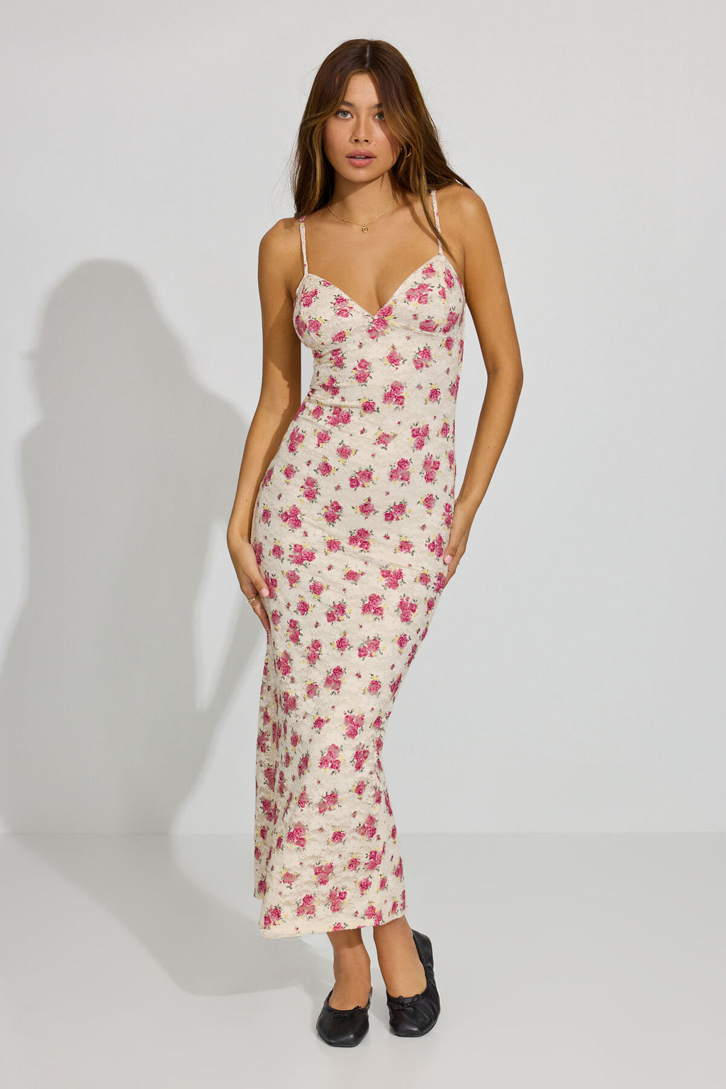 Robe longue dos nu en dentelle