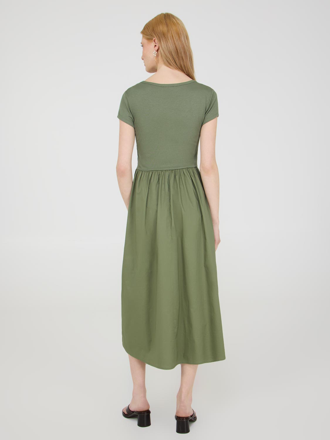Robe mi-longue à manches courtes 2-Fer