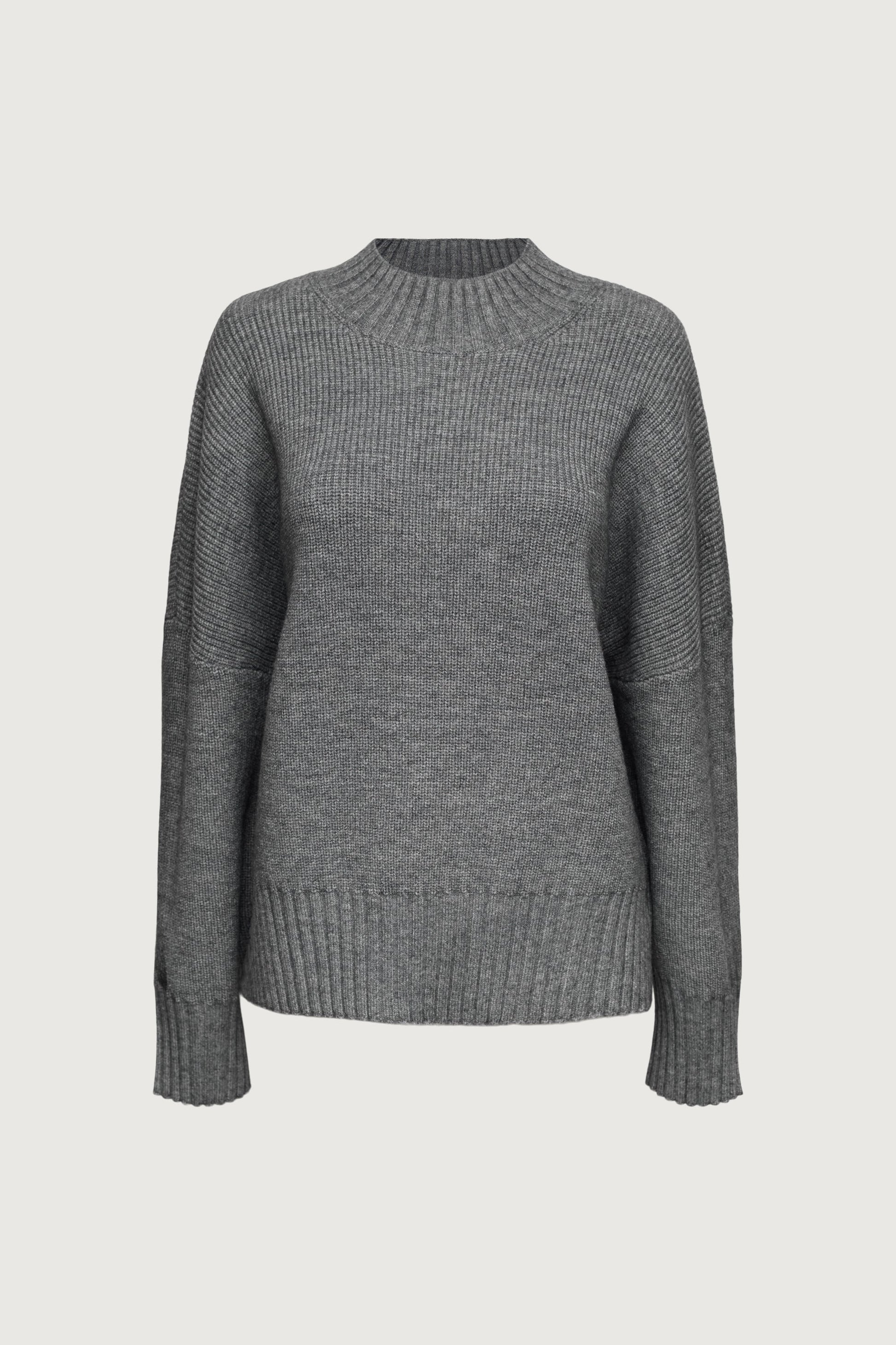PULL OVERSIZE À BORDURES LARGES