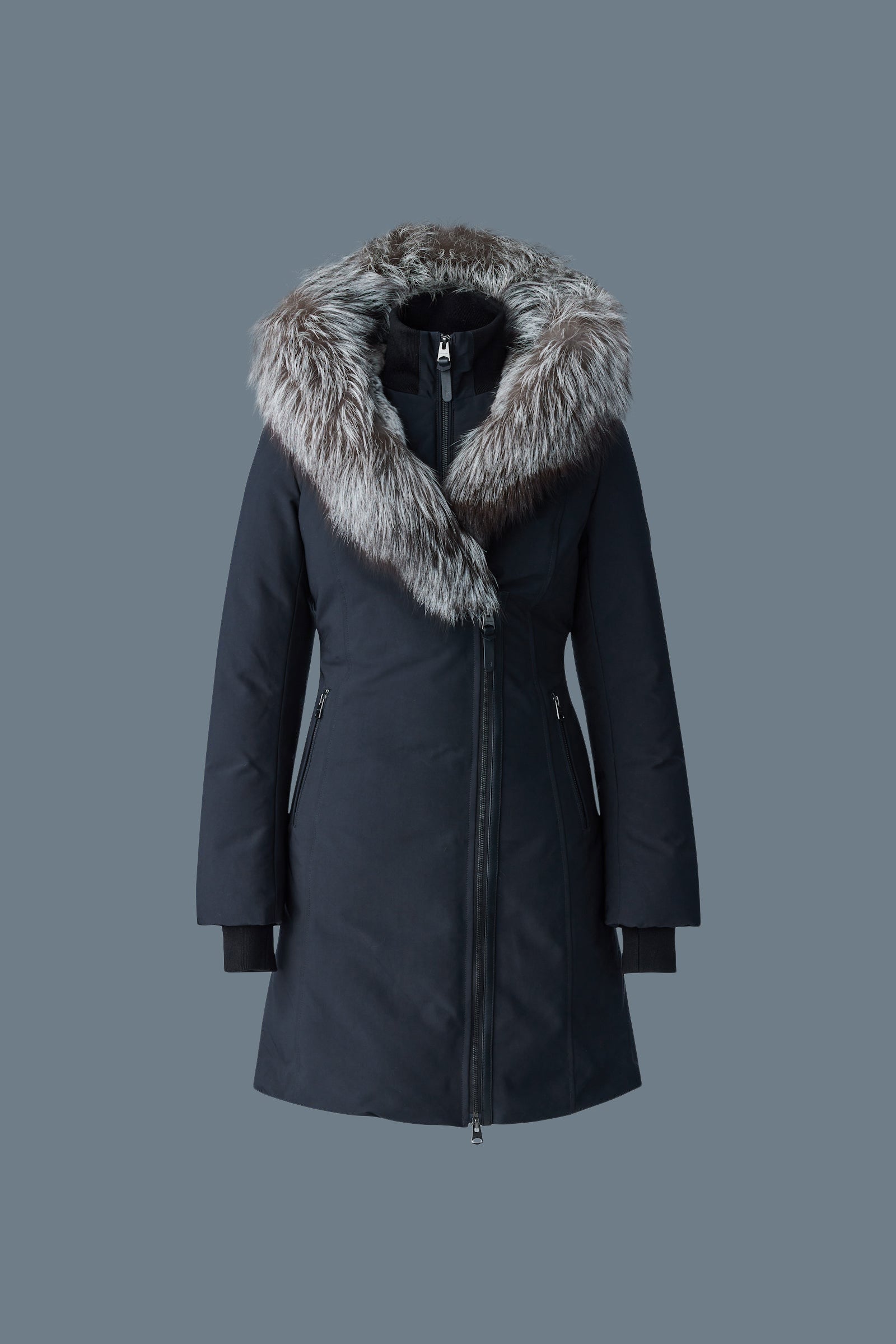 Manteau TRISH Powder Touch avec fourrure de renard argenté Signature Mackage Collar