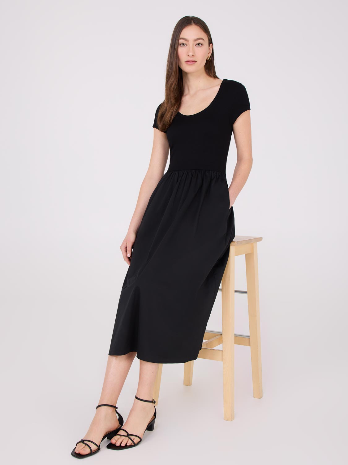 Robe mi-longue à manches courtes 2-Fer