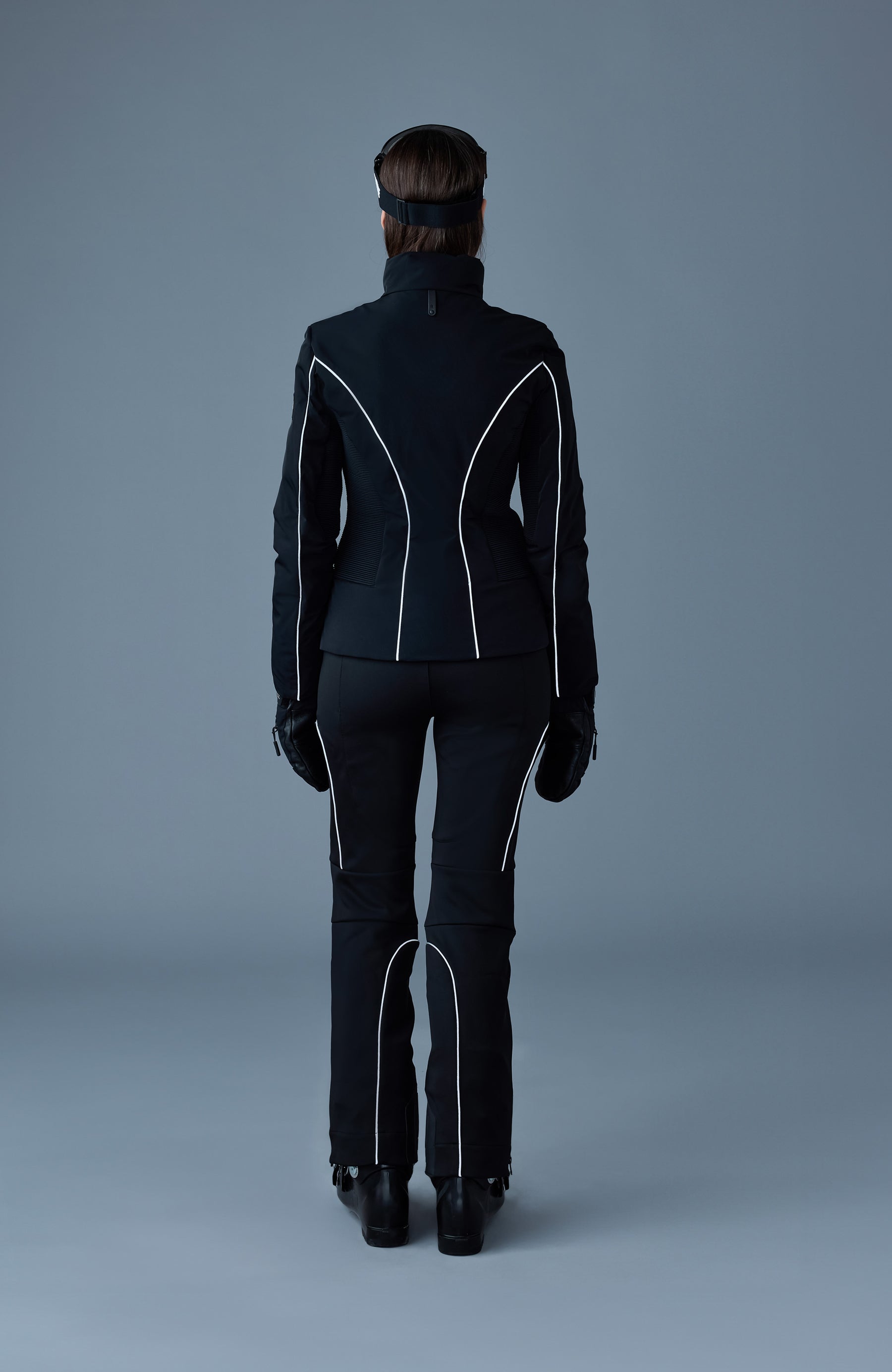 Veste de ski technique détaillée à smocks SANDRA