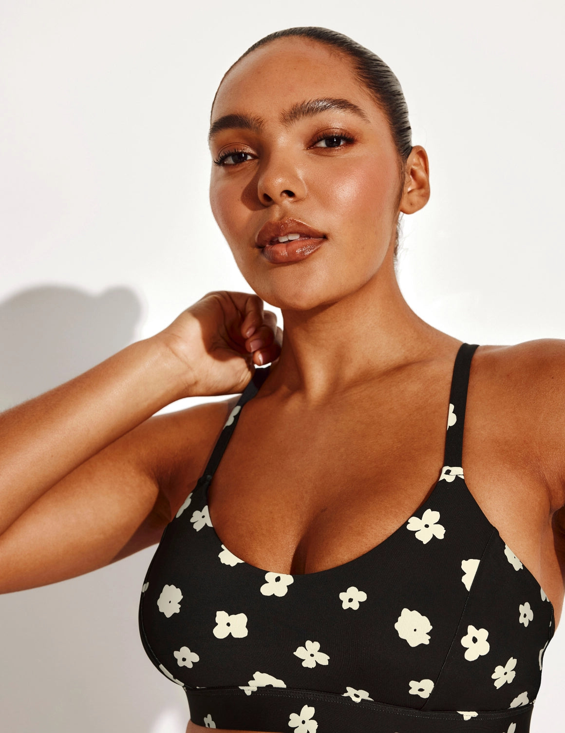 Haut de bikini échancré