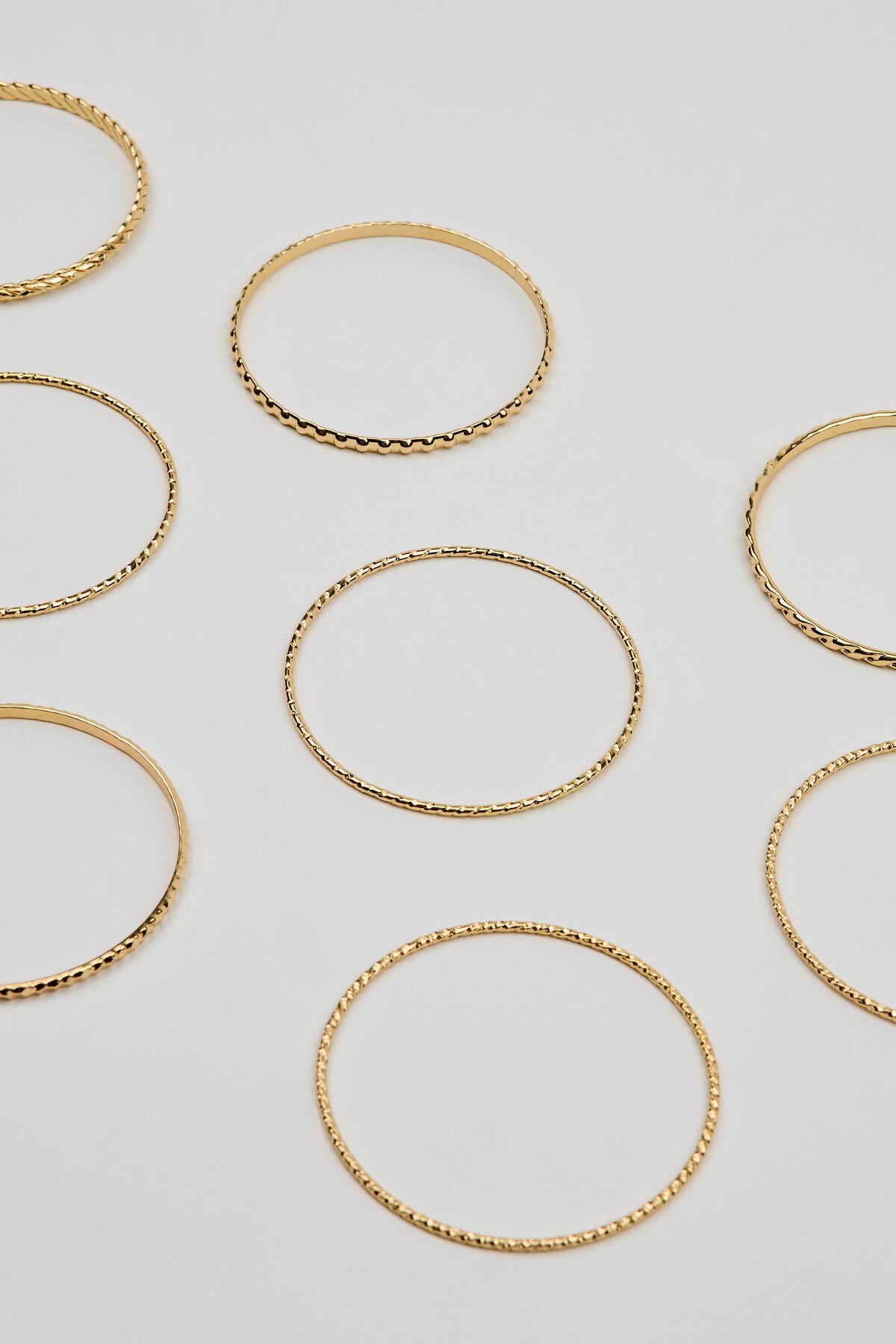 Ensemble de 11 bracelets texturés