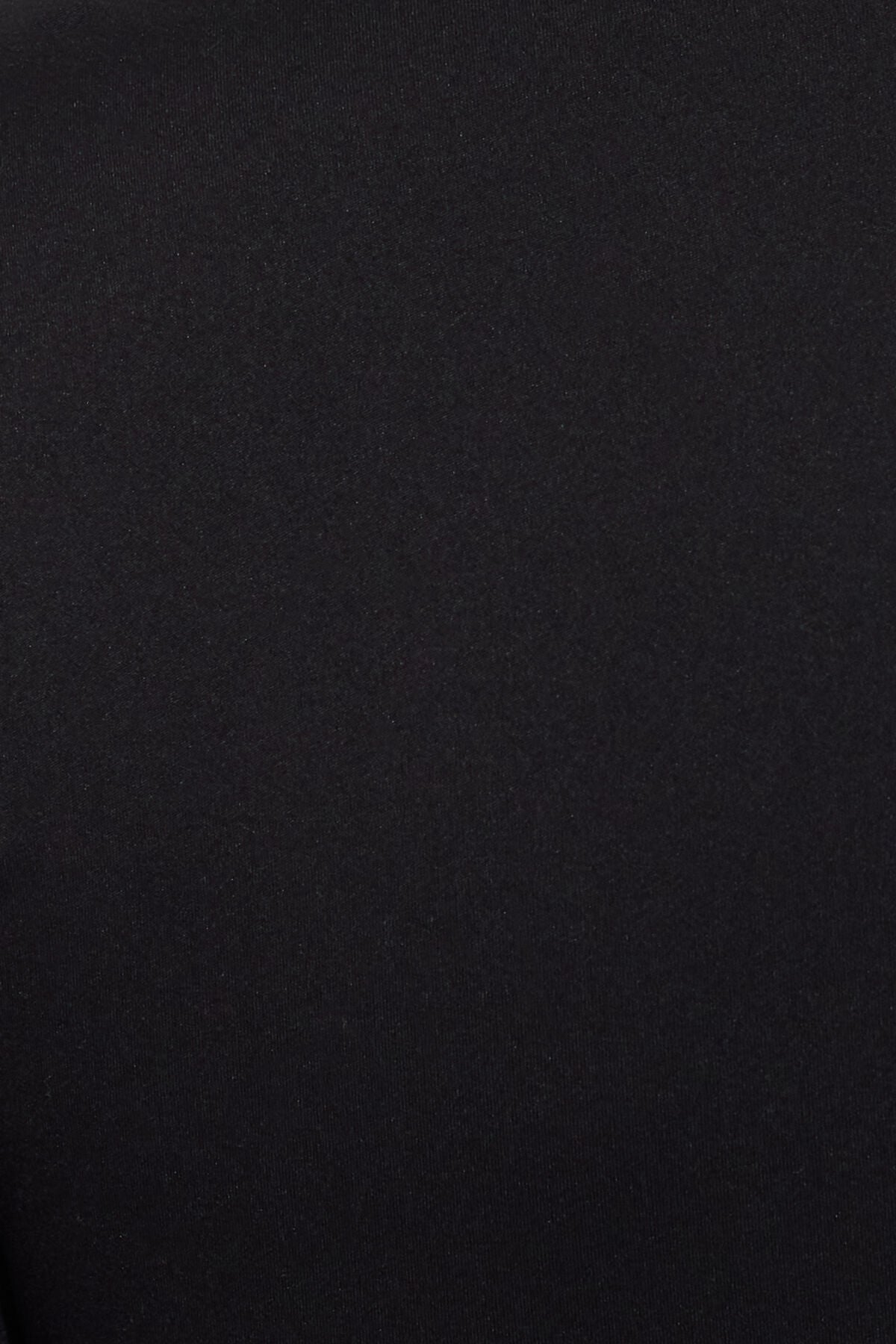 Sleek Scoop Neck Long Sleeve Top