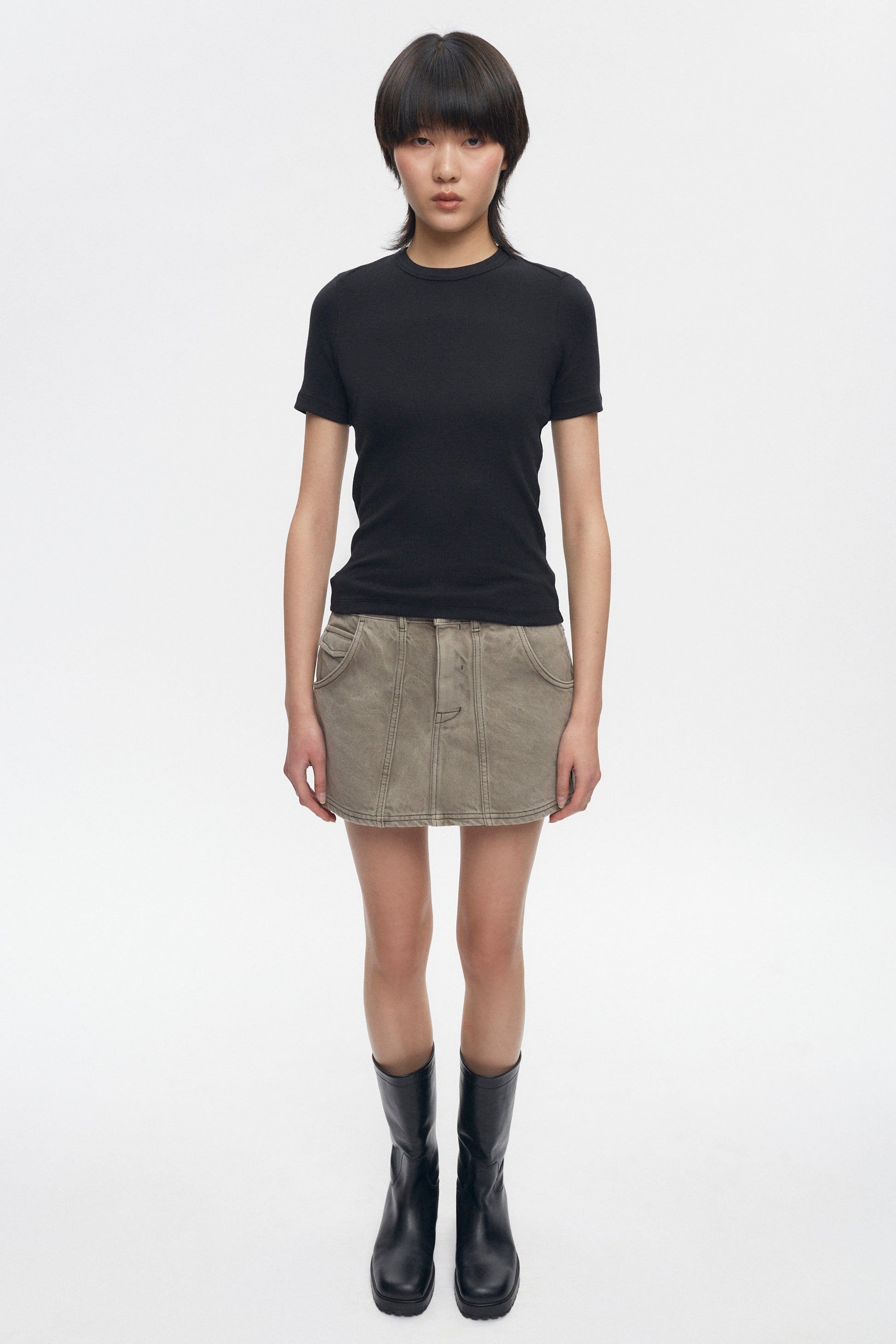 T-shirt côtelé ajusté pour femme