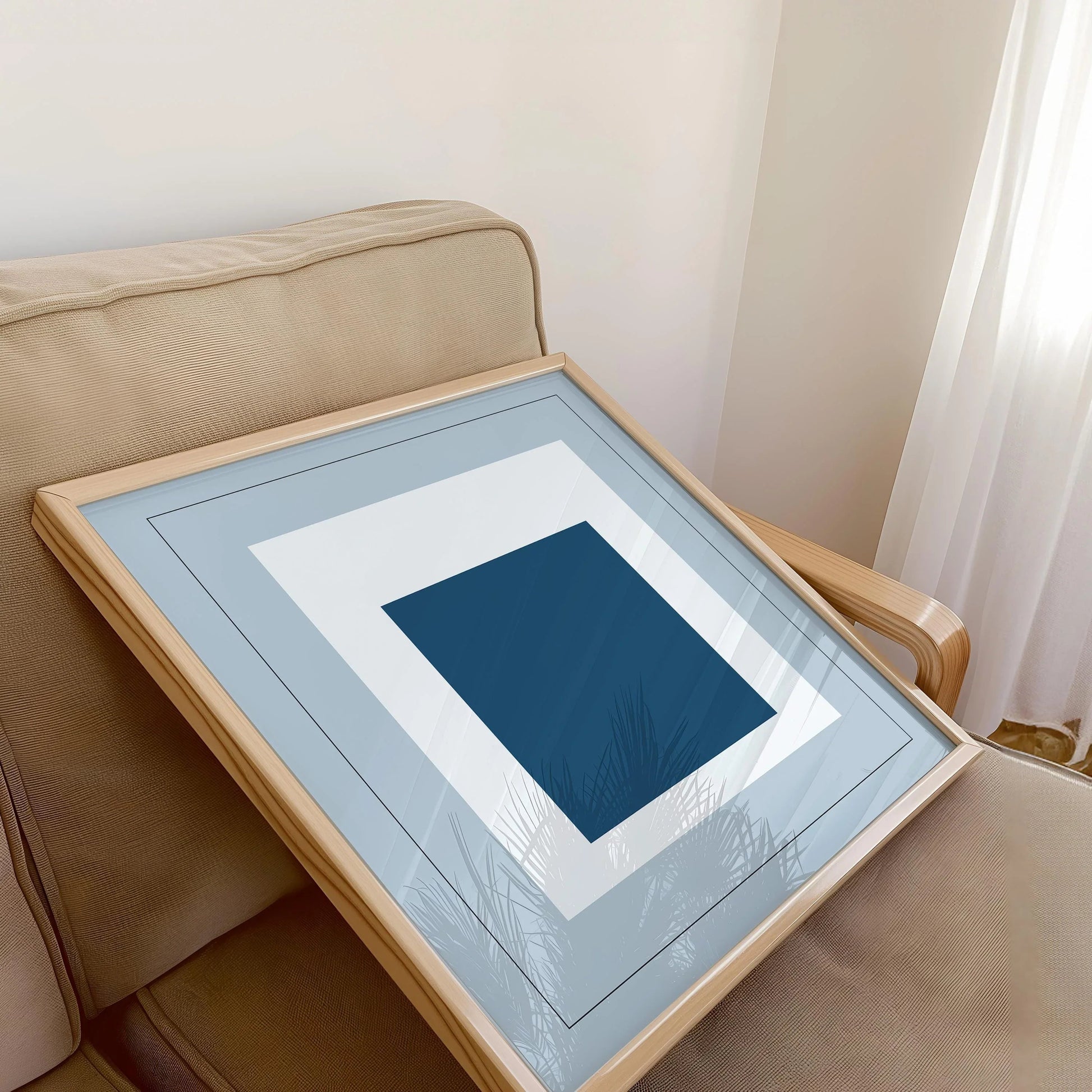 D'après Josef Albers - Madmen (Hommage au carré) | Estampe d'art moderne du milieu du siècle, bleu froid (disponible encadrée) 1x1
