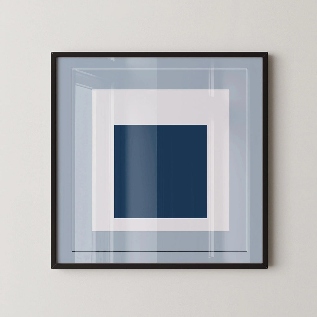 D'après Josef Albers - Madmen (Hommage au carré) | Estampe d'art moderne du milieu du siècle, bleu froid (disponible encadrée) 1x1