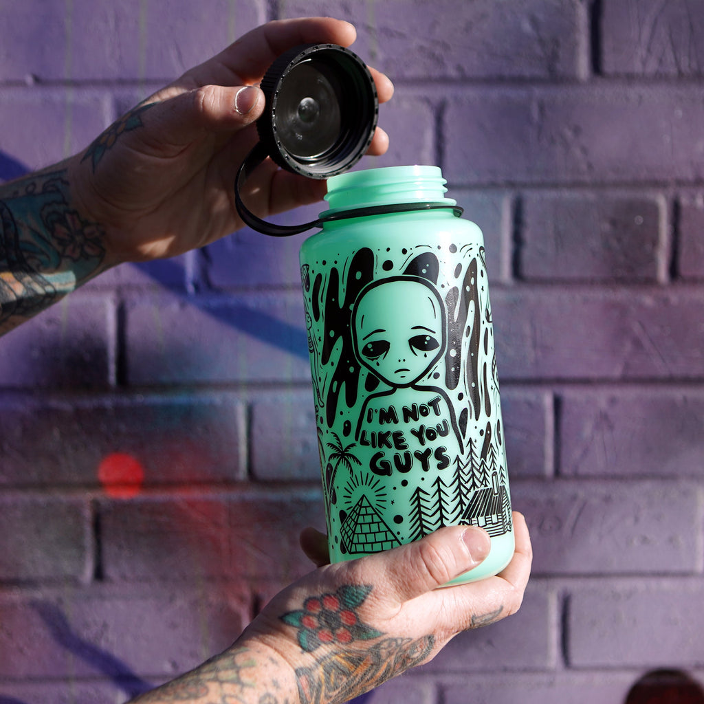 Glow in the Dark Alien 32 oz Nalgene Water Bottle