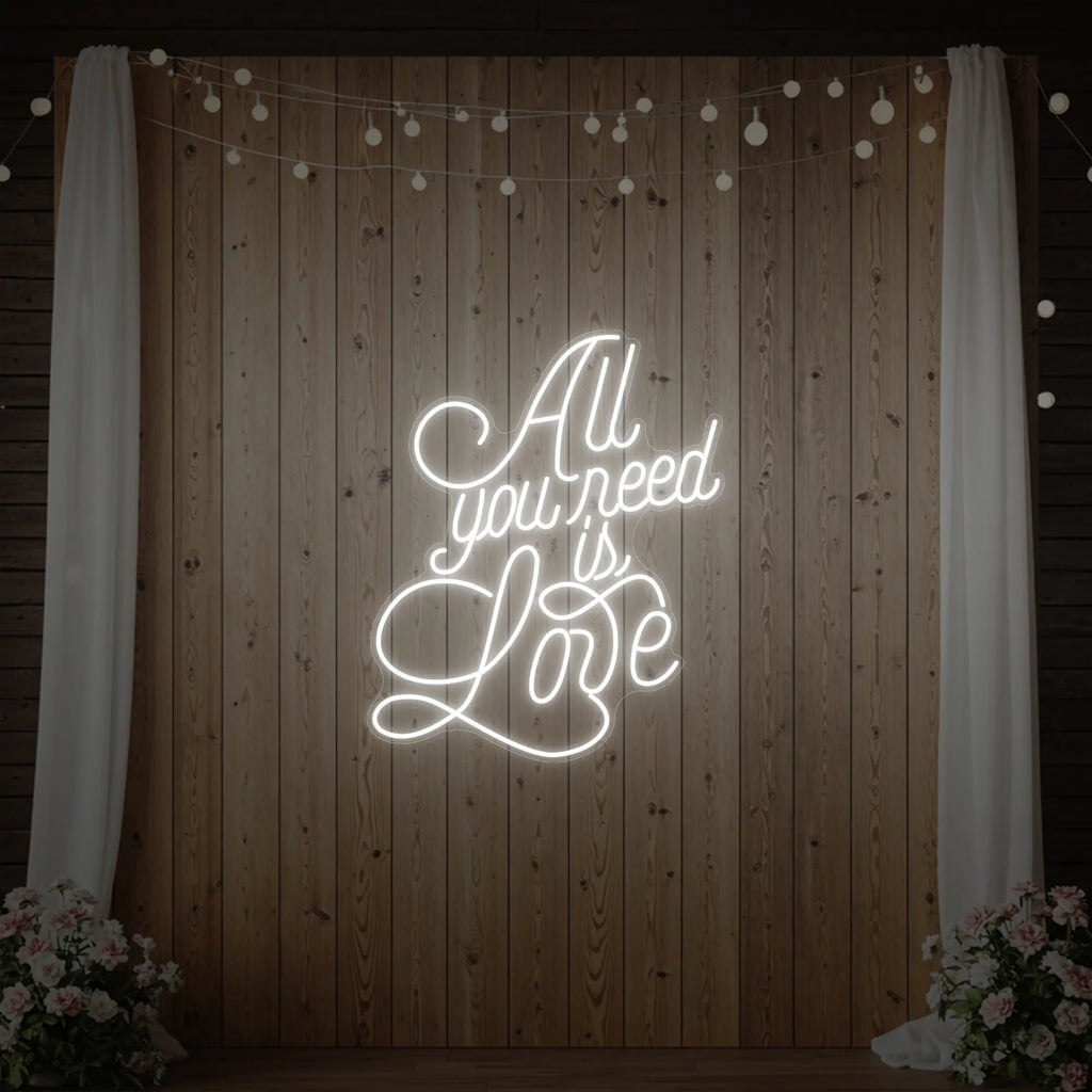 Enseigne lumineuse « Tout ce dont vous avez besoin, c'est d'amour » V2