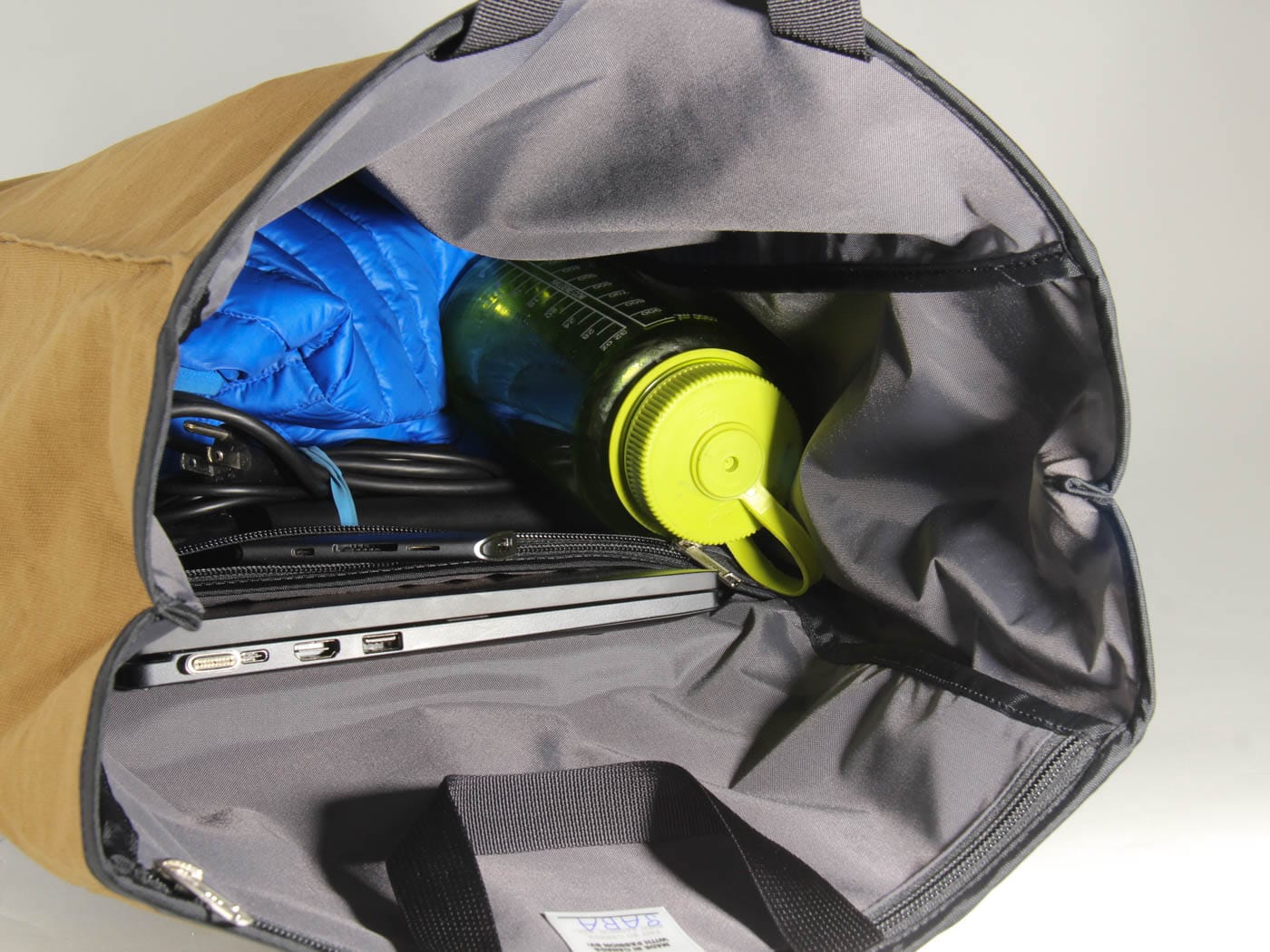 Signature V- Waterproof Urban Pannier
