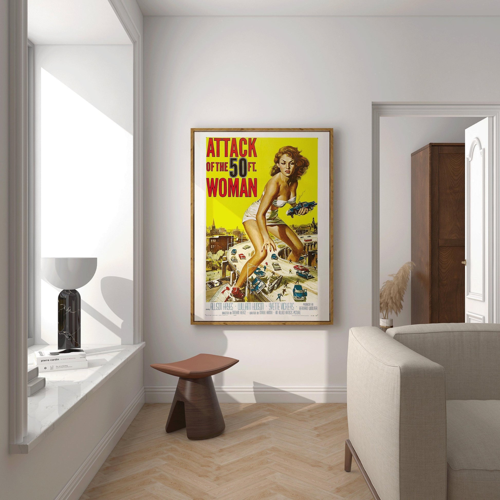 L'Attaque de la femme de 15 mètres | Affiche de film vintage (disponible encadrée ou non encadrée)