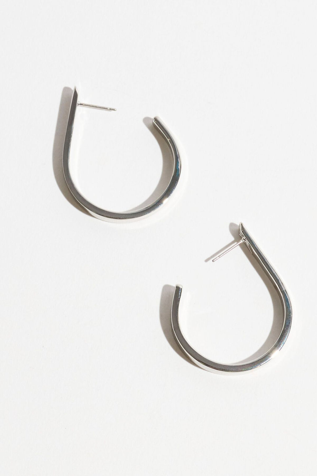 Boucles d'oreilles créoles à boucle ouverte